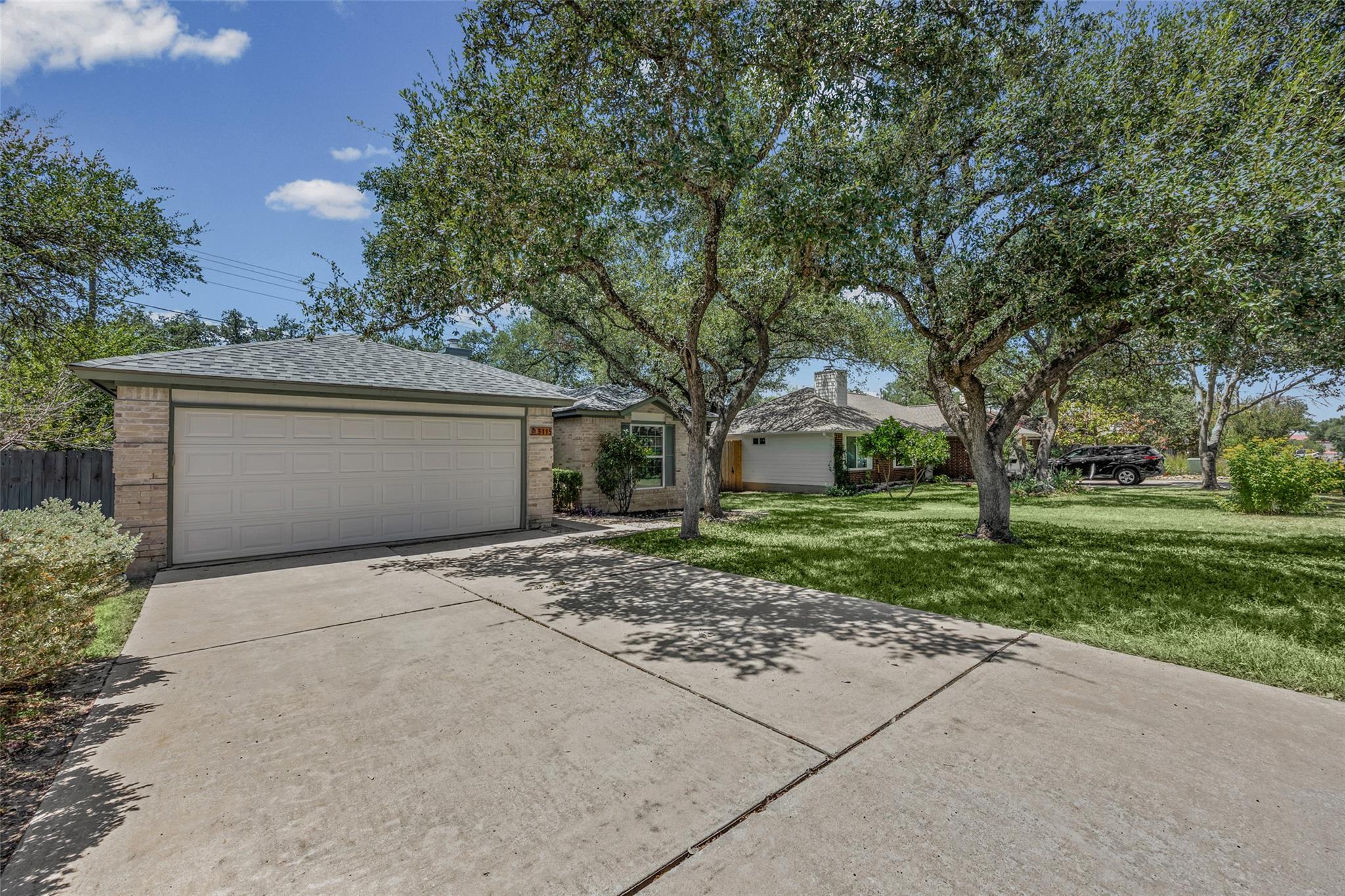 3115  Blazing Star Trl, photo 2