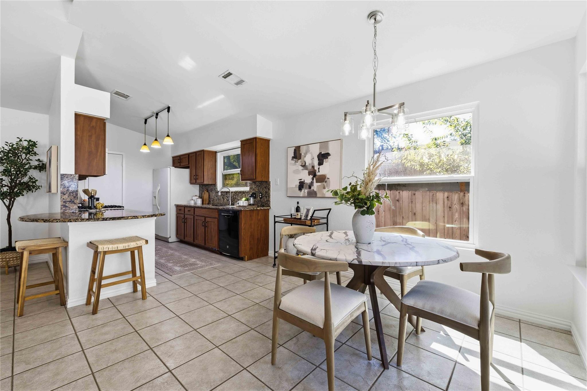 3115  Blazing Star Trl, photo 8