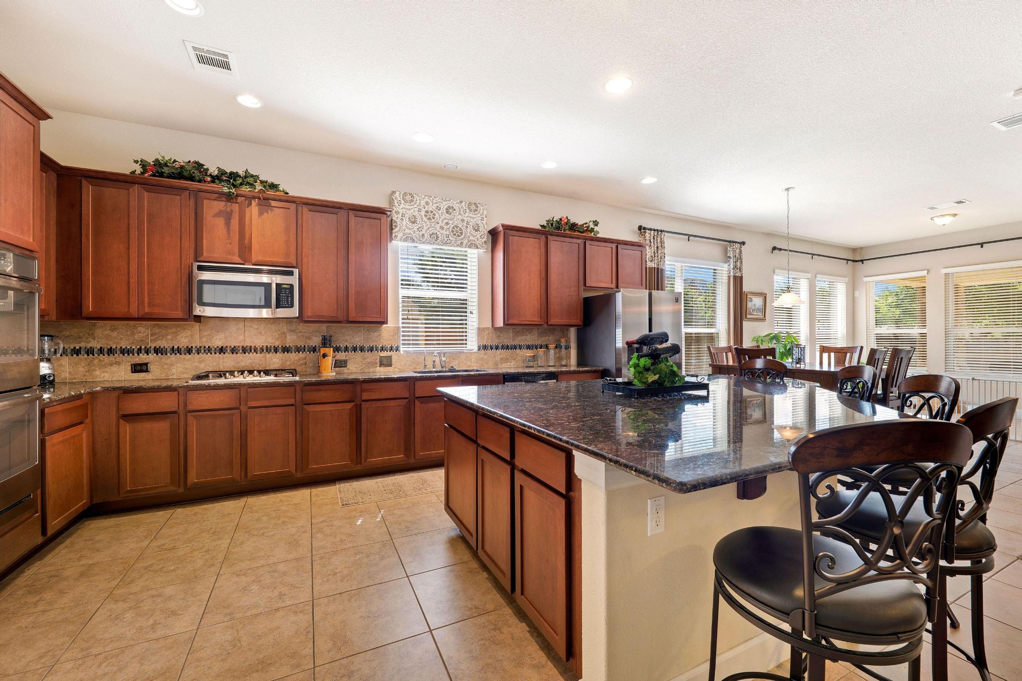 101  Canyon Lake Ln, photo 11
