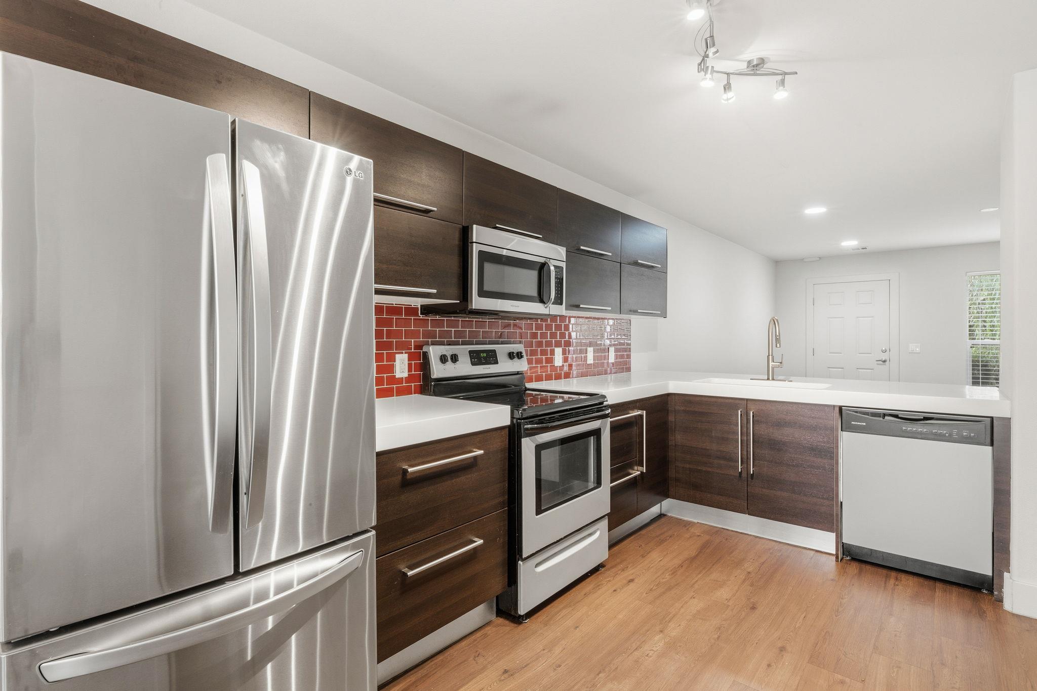 1101  Grove Blvd  #708, photo 12