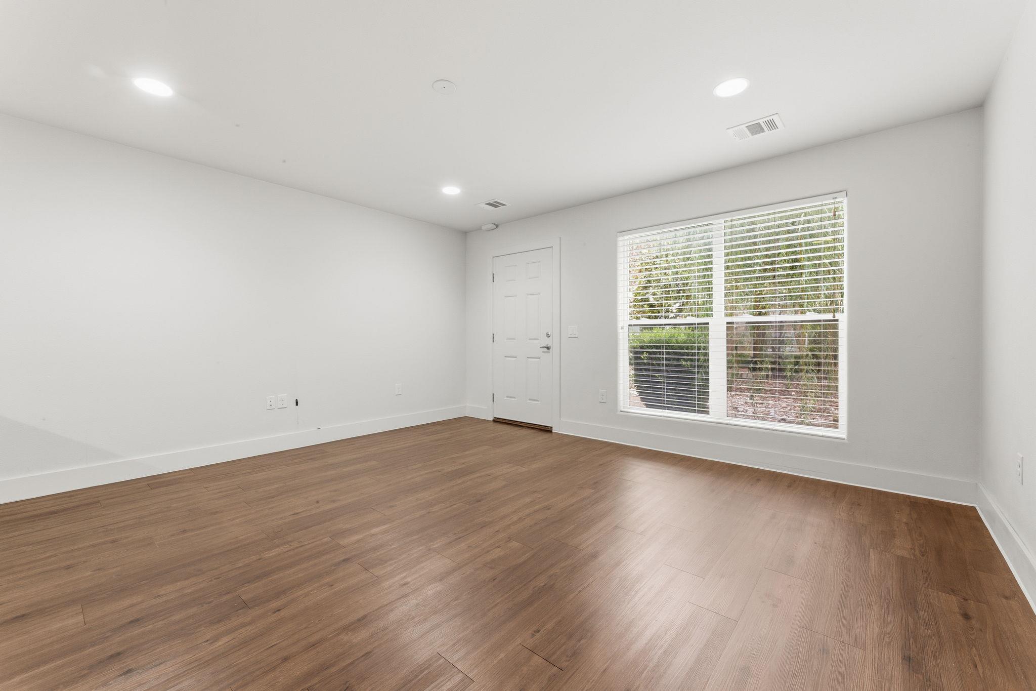 1101  Grove Blvd  #708, photo 7