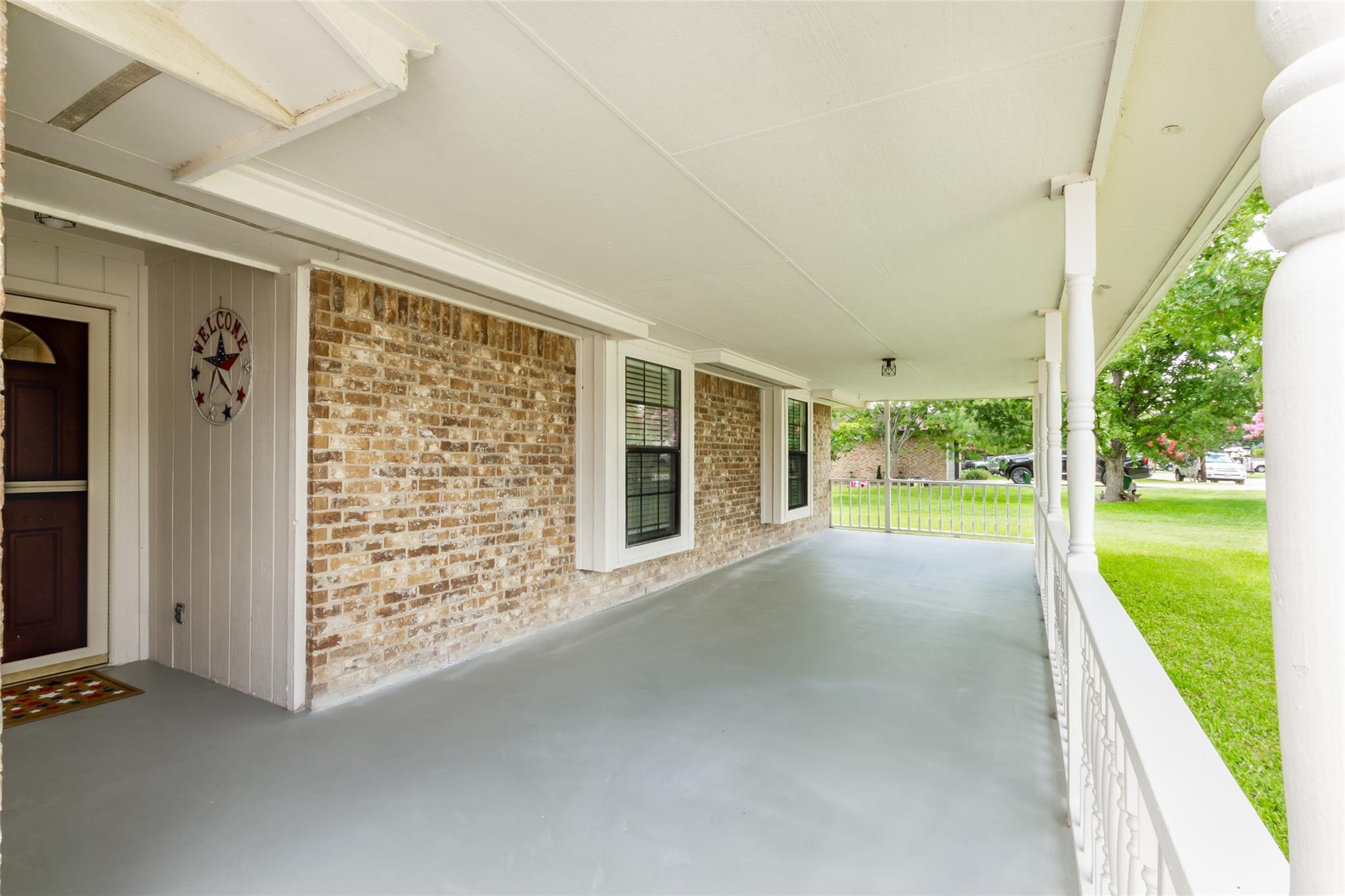 1237  Oleander Dr, photo 4
