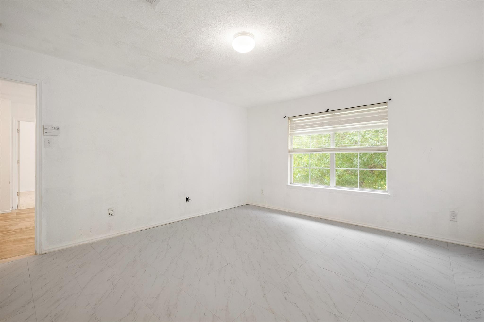 800  Rubles Ct, photo 9