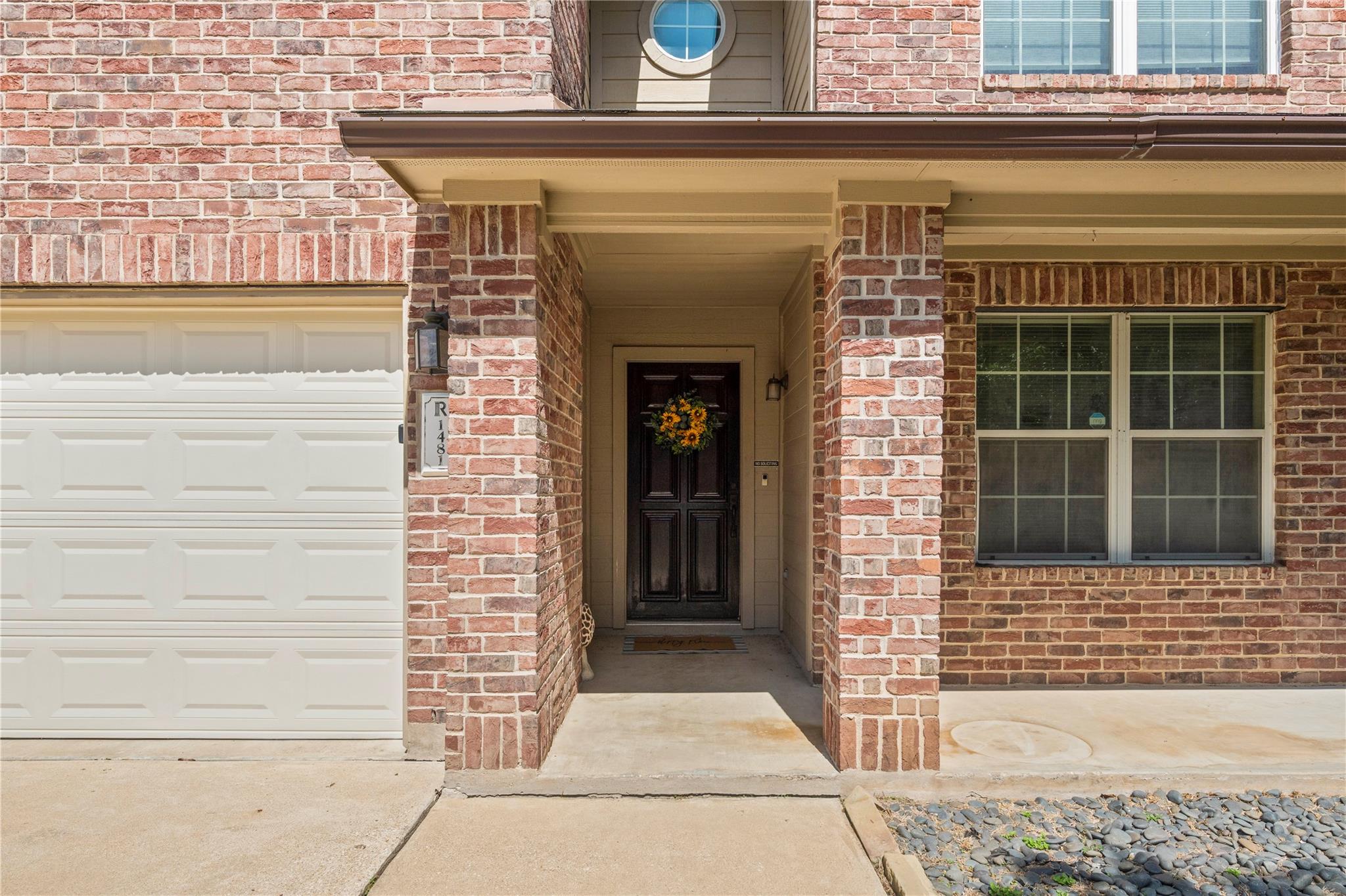 1481  Newbury St, photo 2