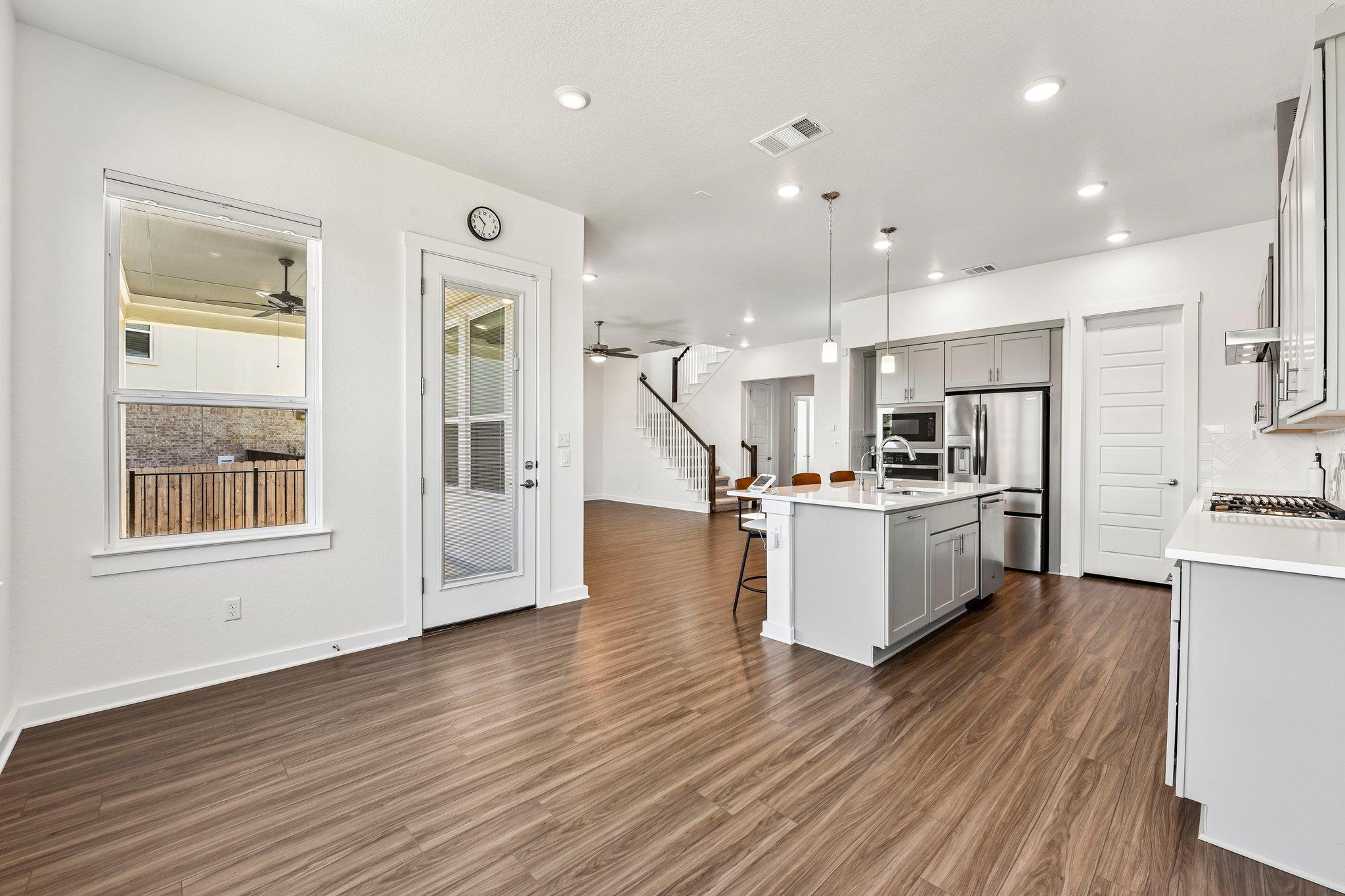 1209  Willie Ranch Way, photo 8
