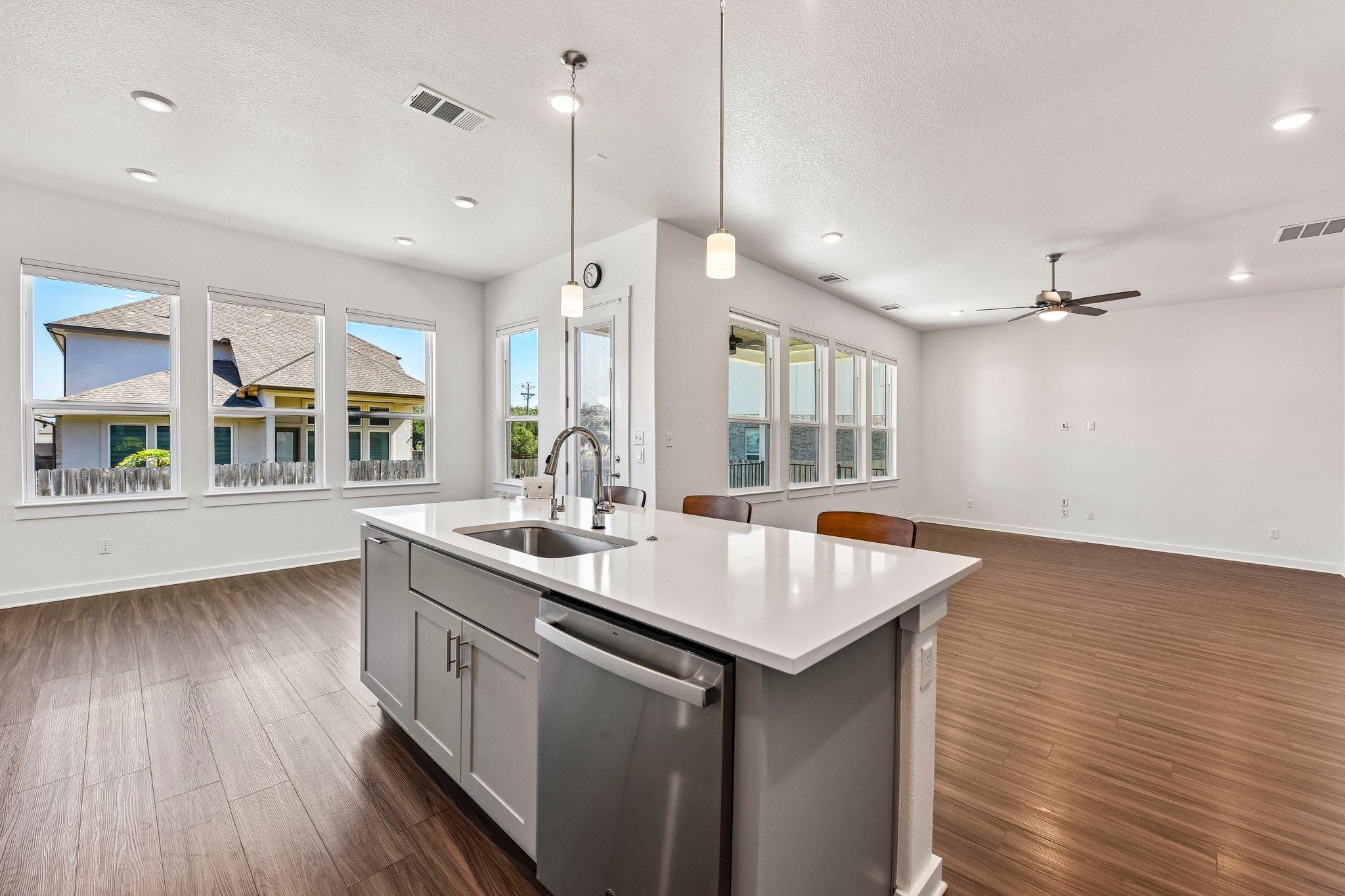 1209  Willie Ranch Way, photo 10