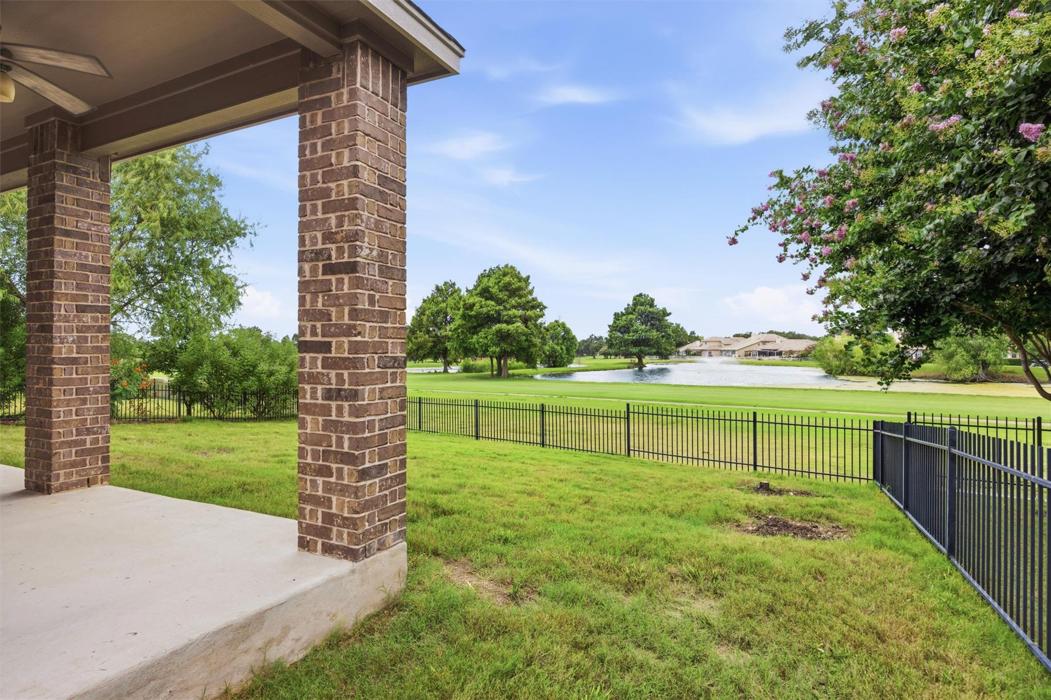 31316  Kingsway Rd, photo 3