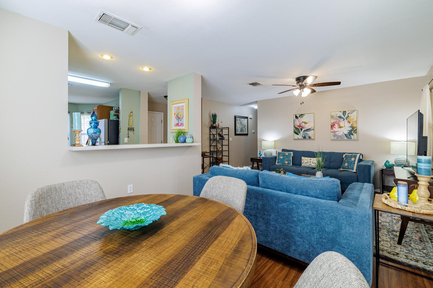 102  Whitewing Way, photo 8