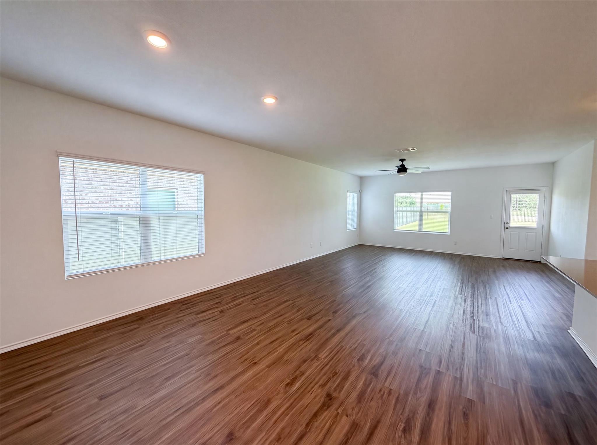 424  Wolf Springs Rd, photo 3