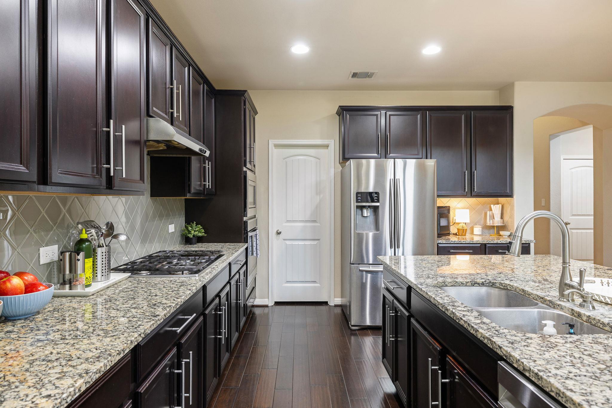 1143  Huntington Trl, photo 8