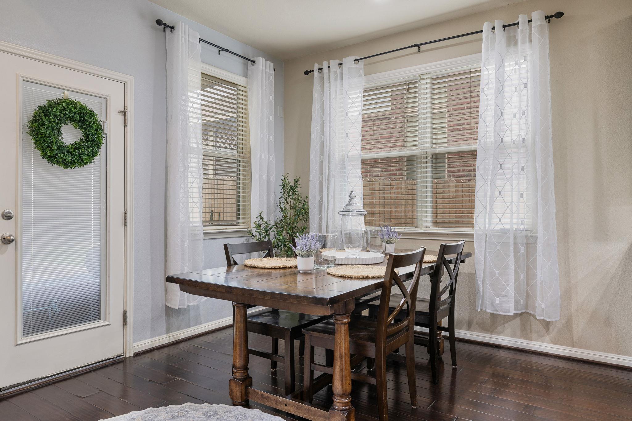 1143  Huntington Trl, photo 10