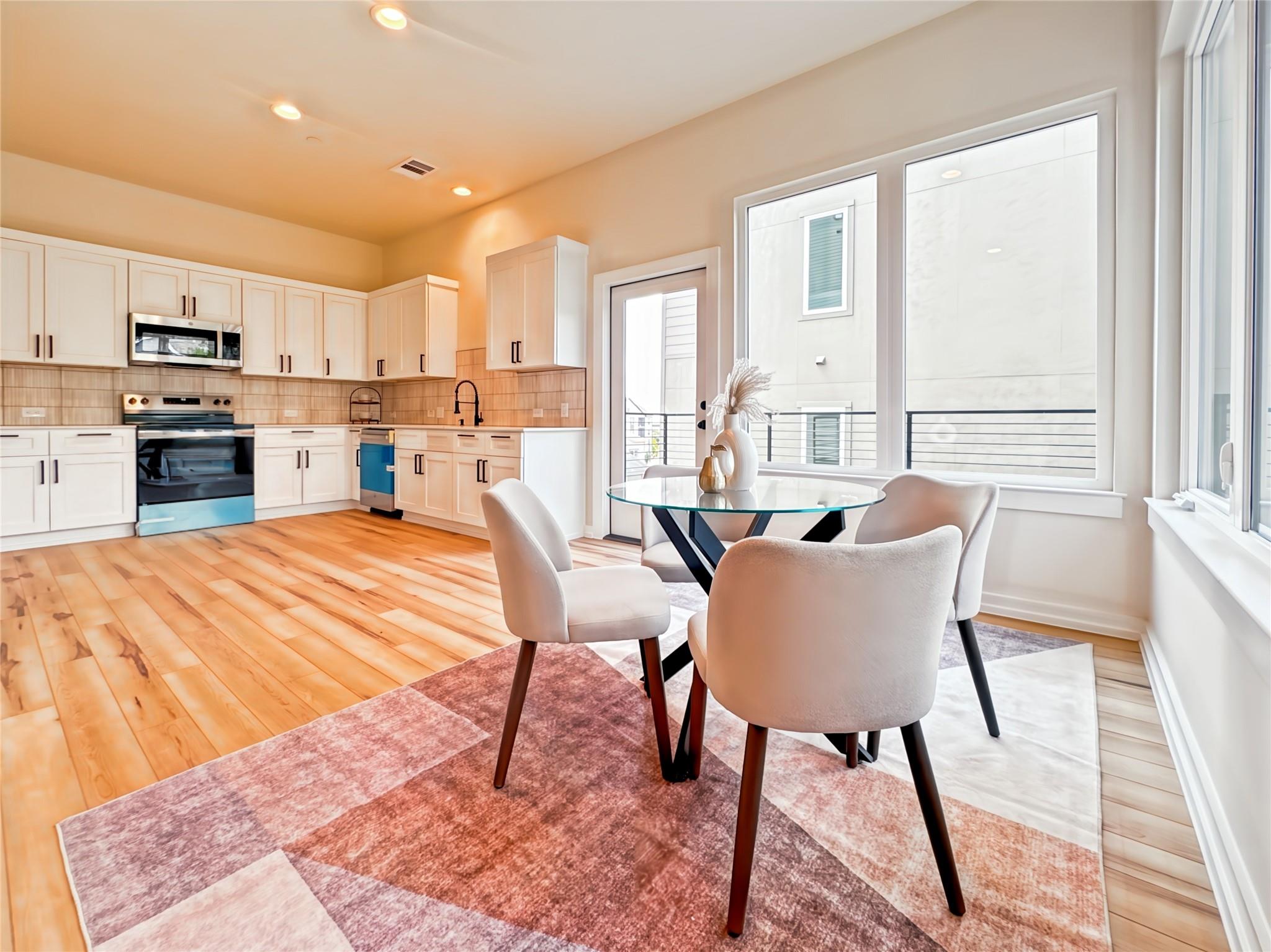 2309  Montopolis Dr  #8, photo 8