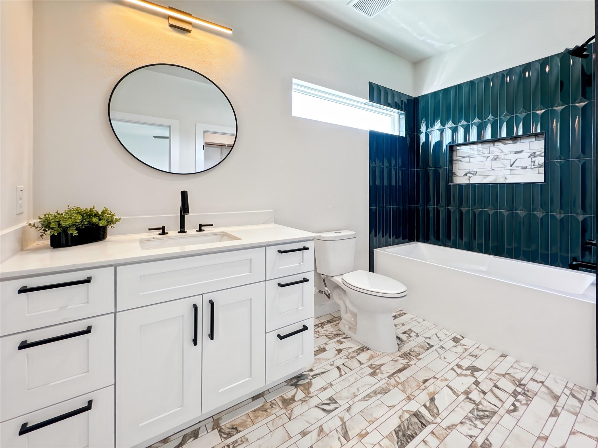2309  Montopolis Dr  #8, photo 9