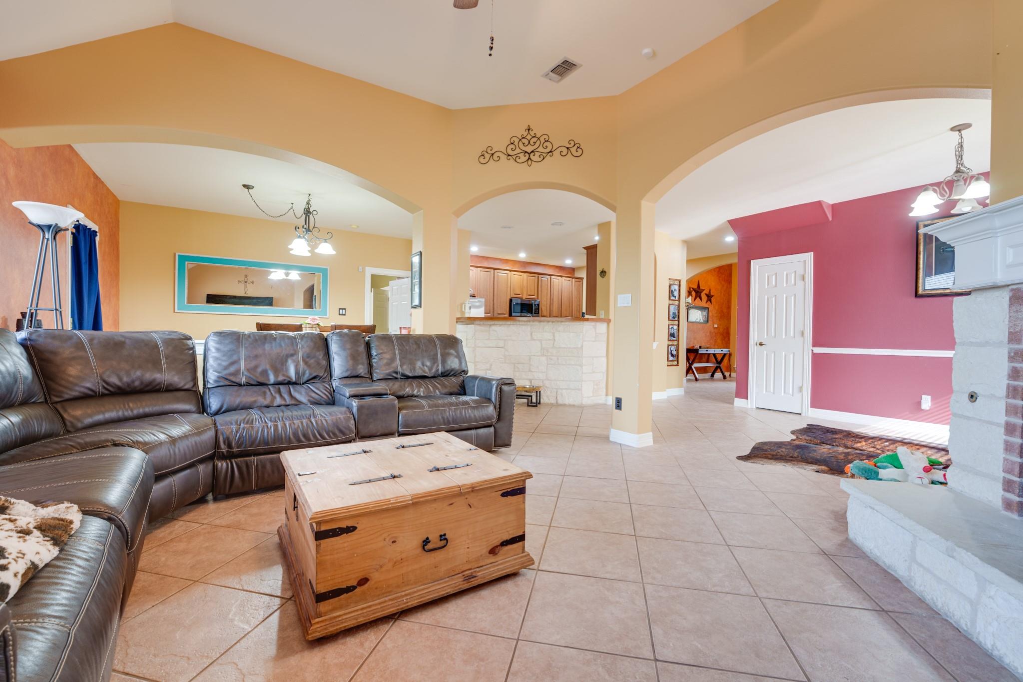 3839  Laurel Ridge Dr N, photo 5