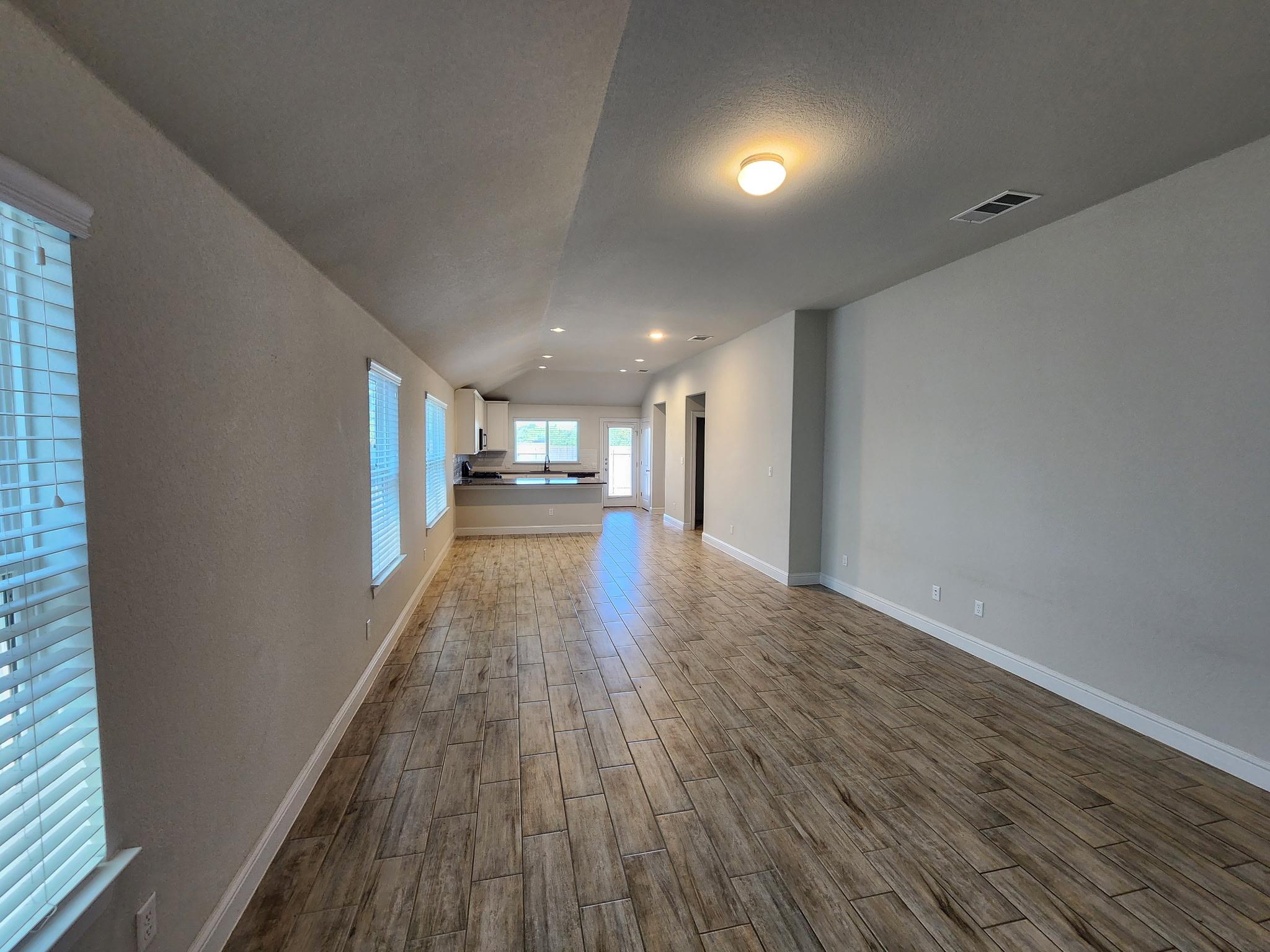 313  Gaida Loop Loop, photo 4