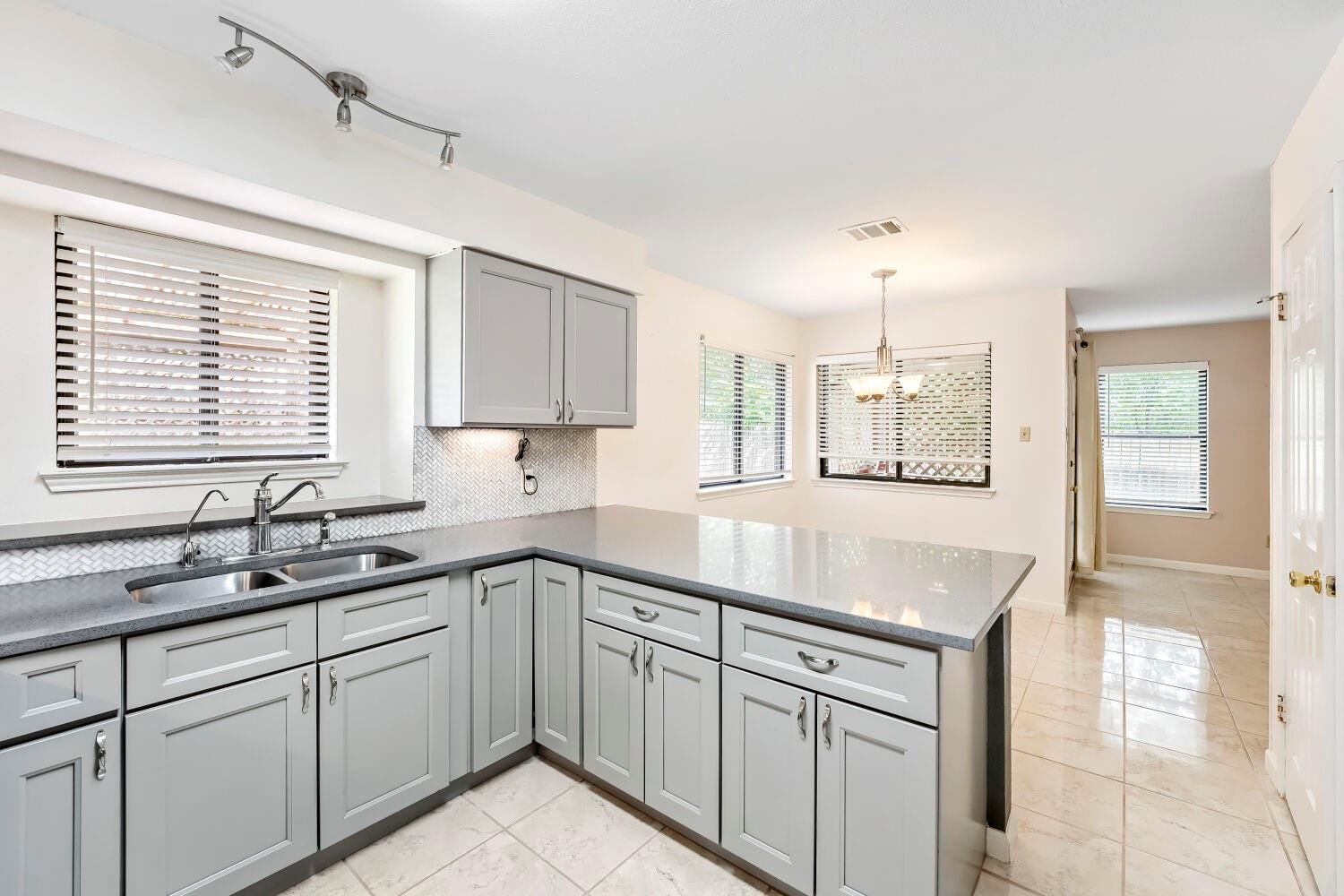 1807  Blackjack Dr, photo 11