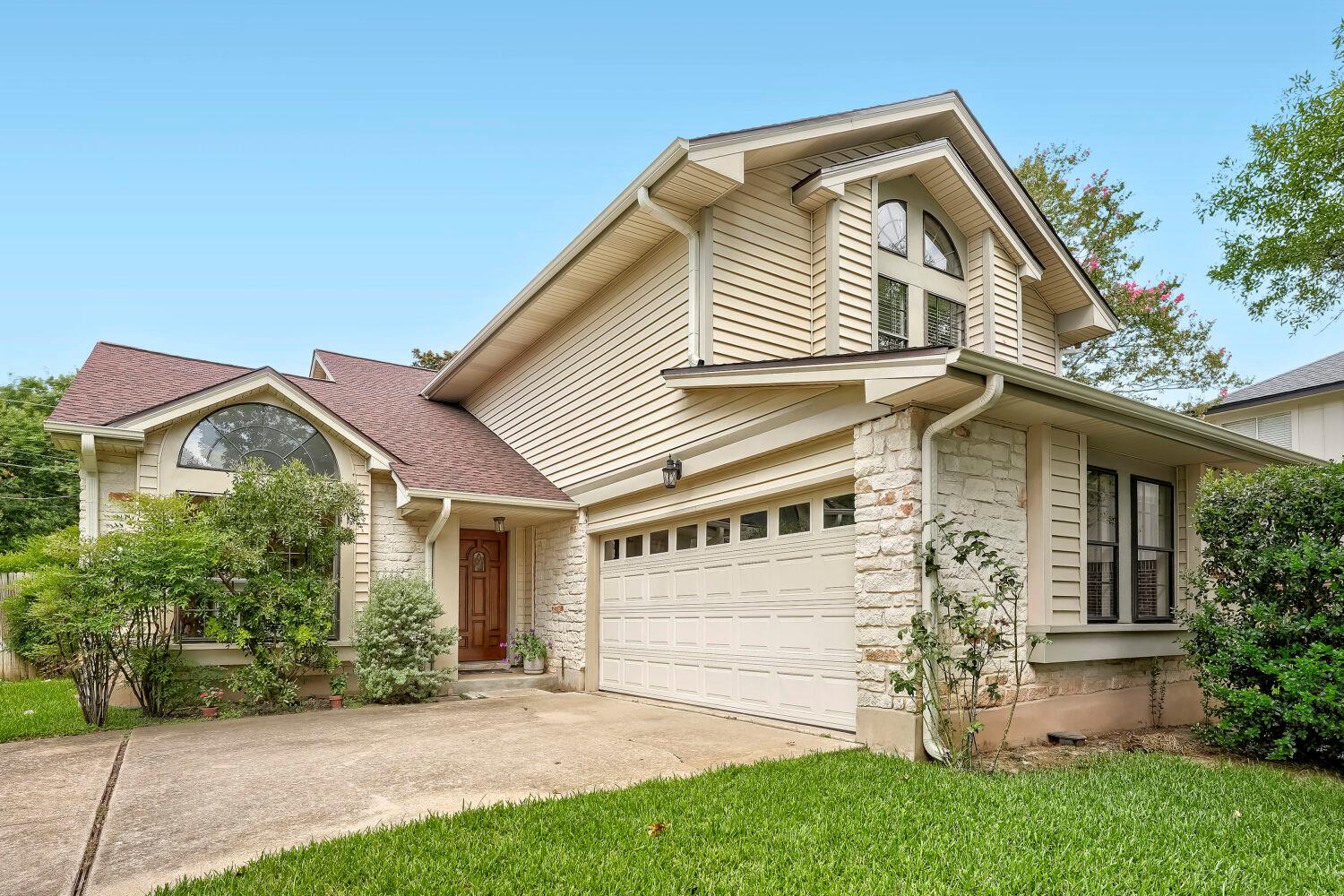 1807  Blackjack Dr, photo 3
