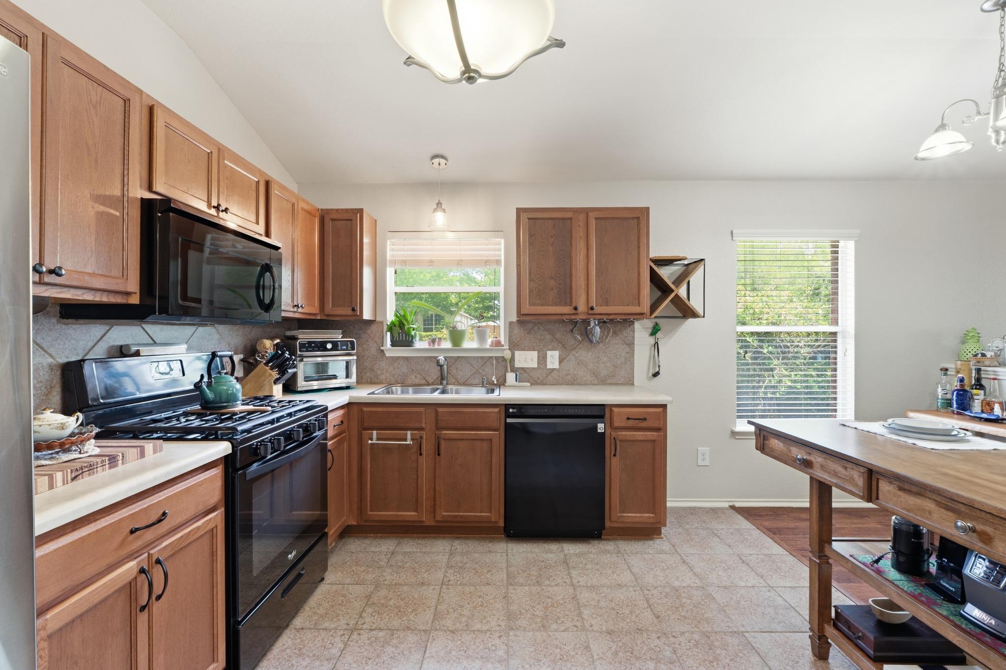 1701  McClannahan Dr, photo 9