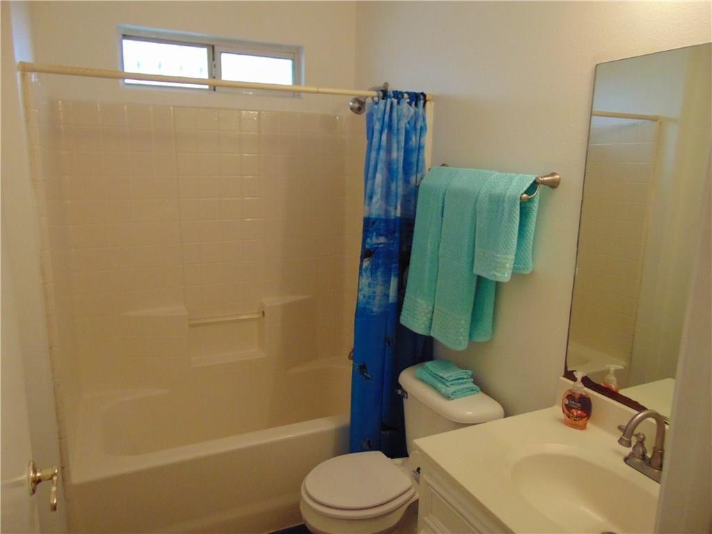 6901  Blessing Ave, photo 9