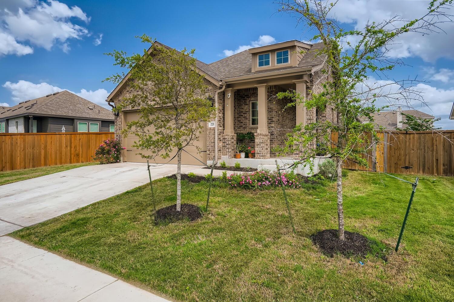 231  Spinnaker Loop, photo 2