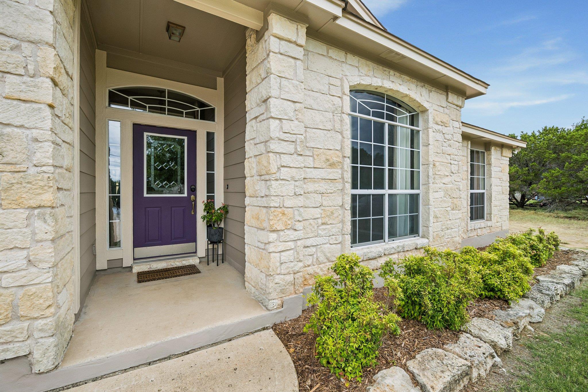 20701  Camel Back St, photo 5