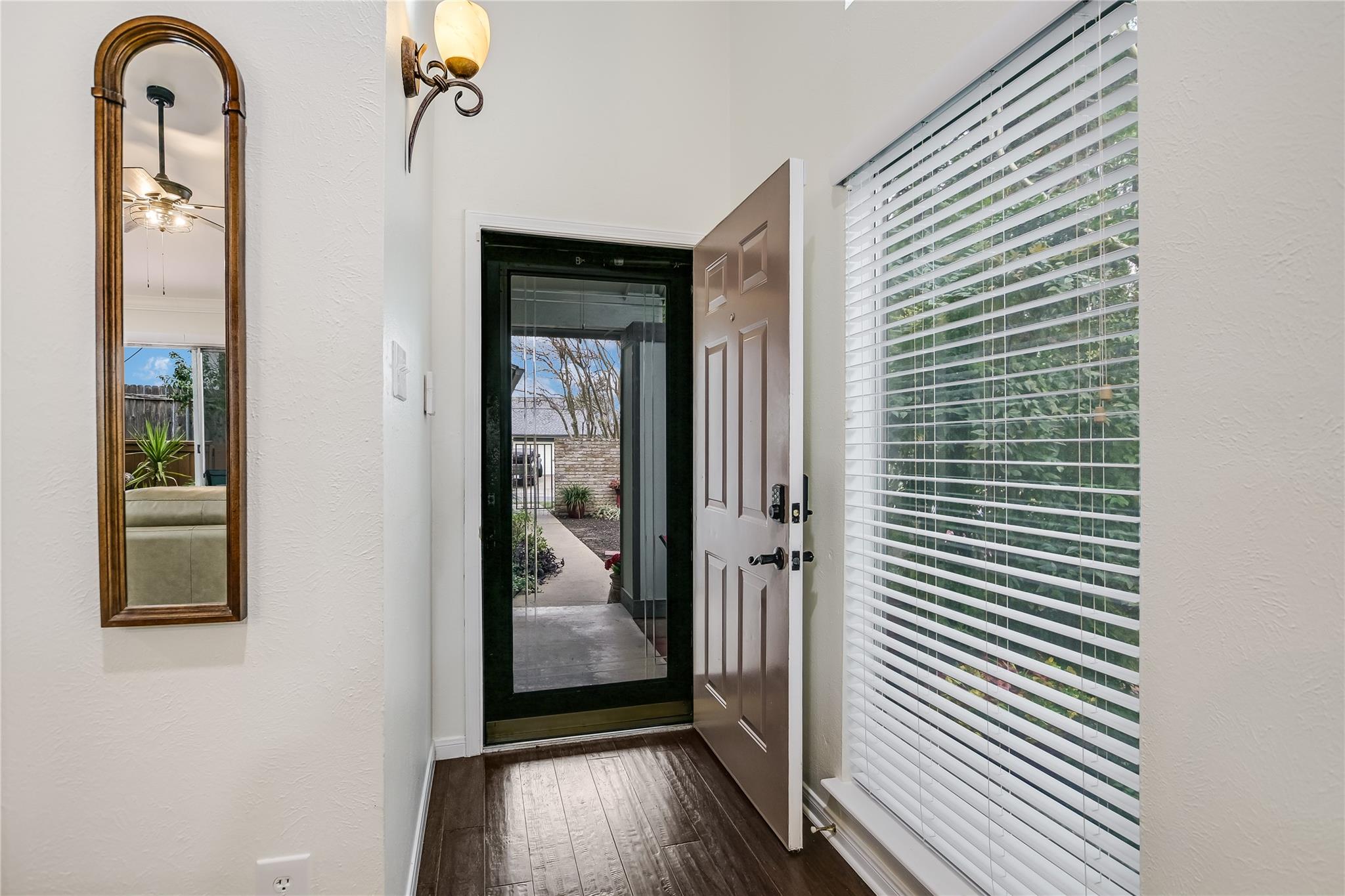 9469  Singing Quail Dr, photo 2
