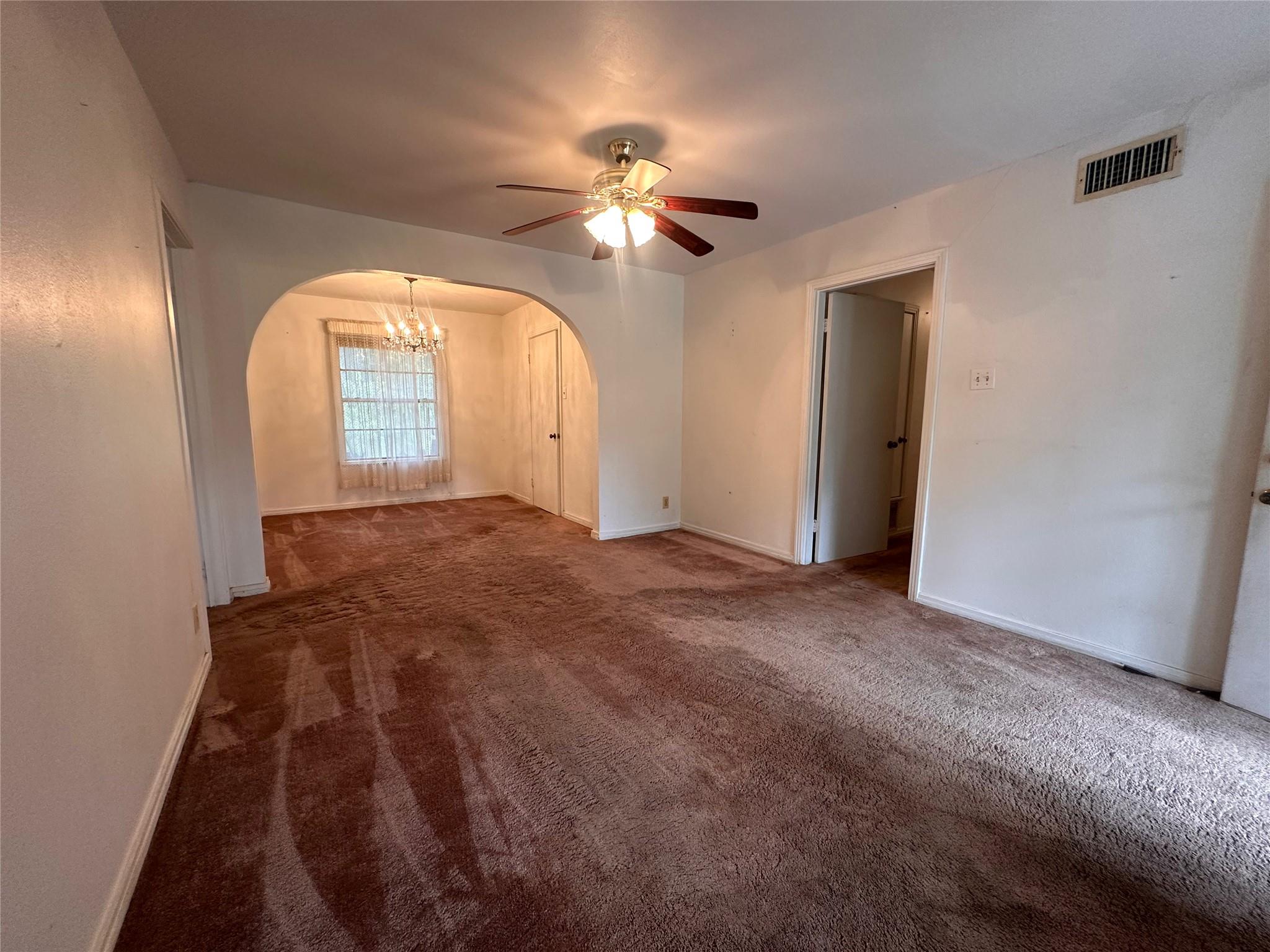 1110  Searcy Dr, photo 7