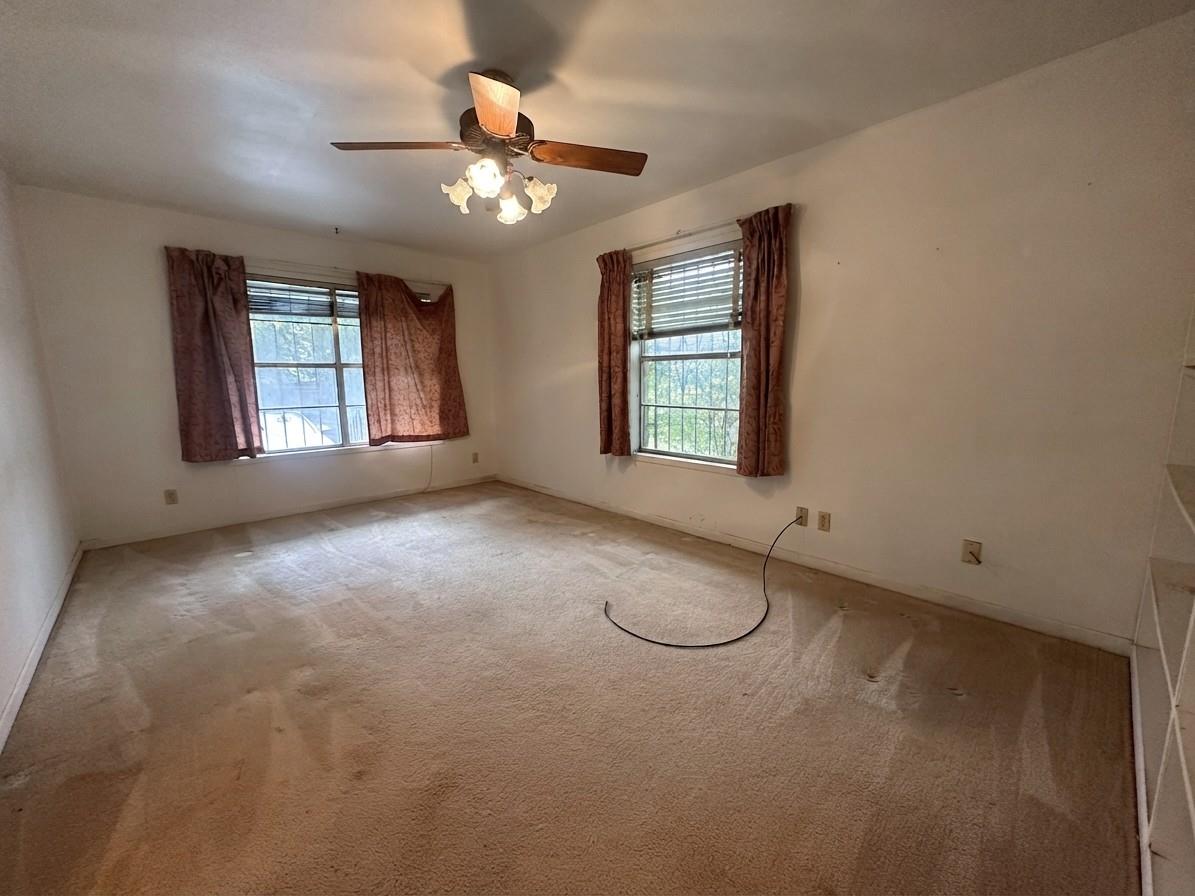 1110  Searcy Dr, photo 10
