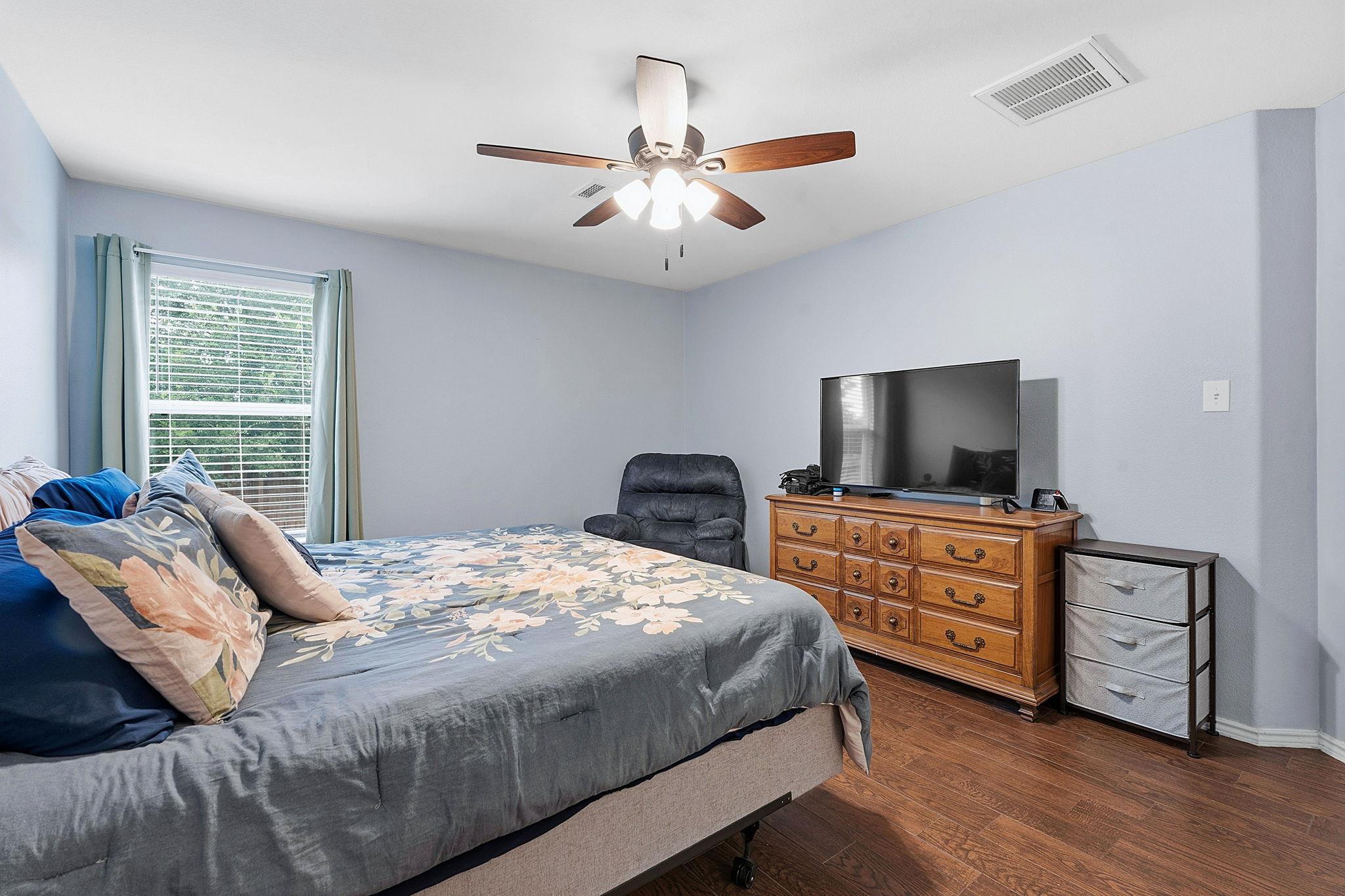 18512  Great Falls Dr, photo 11