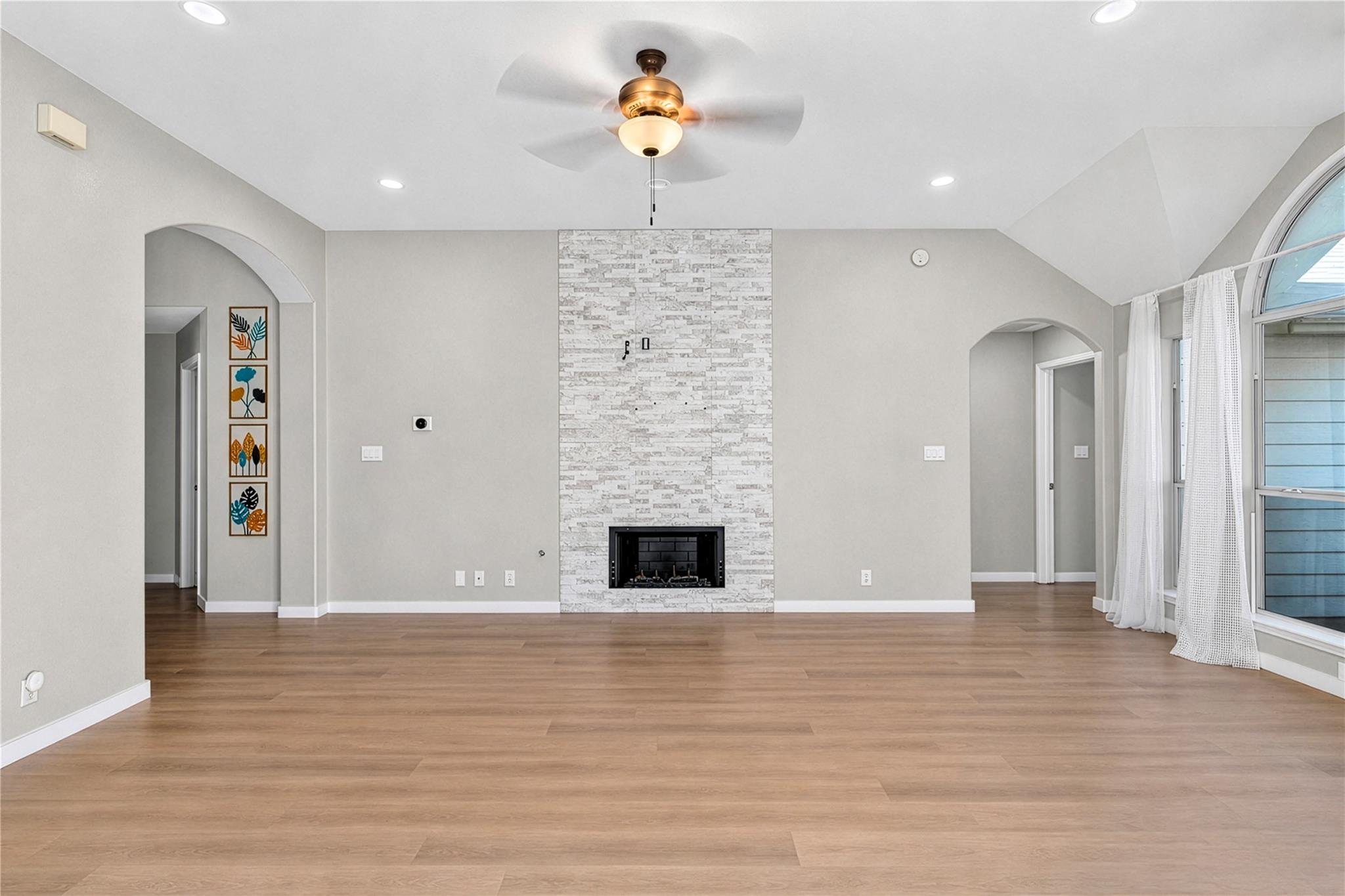 8248  Montoya Cir, photo 6