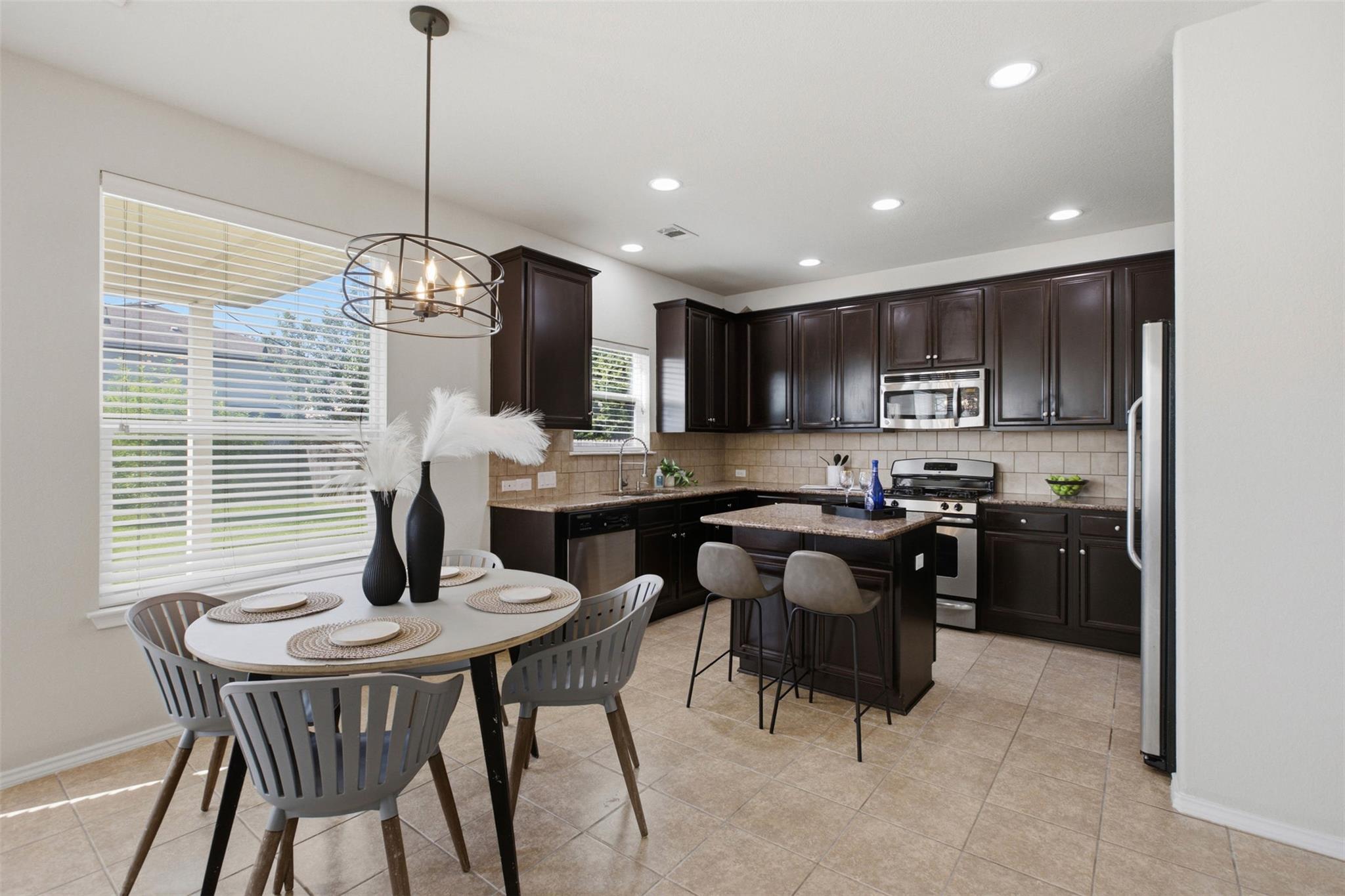 14225  Canyon Trl, photo 10