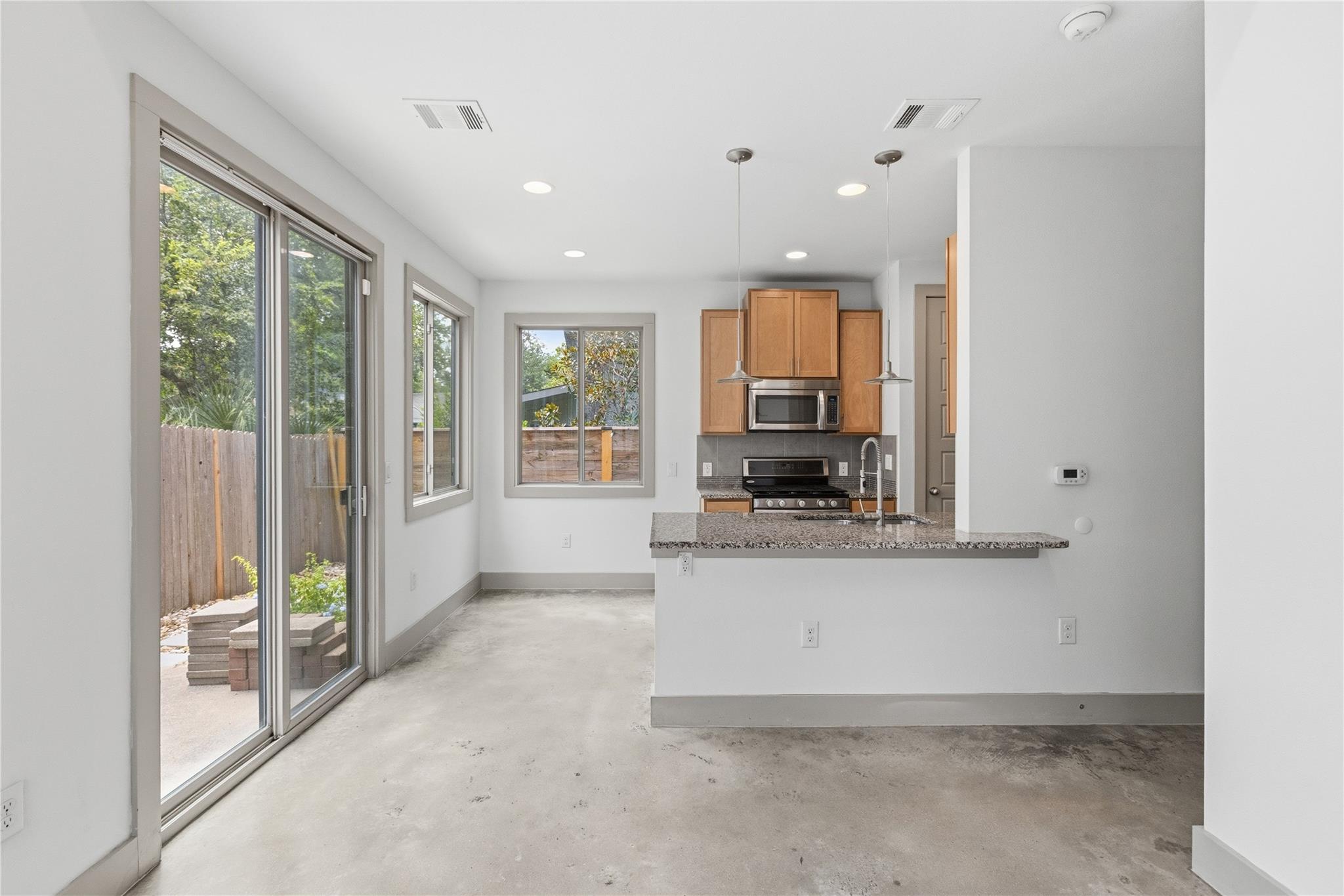 1527  Madison Ave  #B, photo 7
