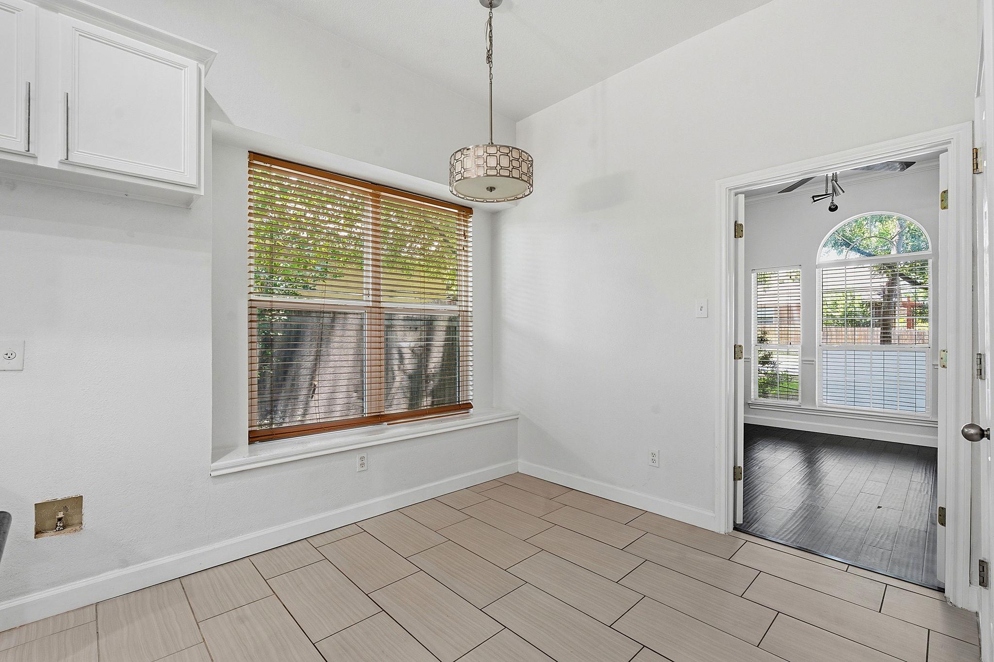 1904  Montana Sky Dr, photo 12