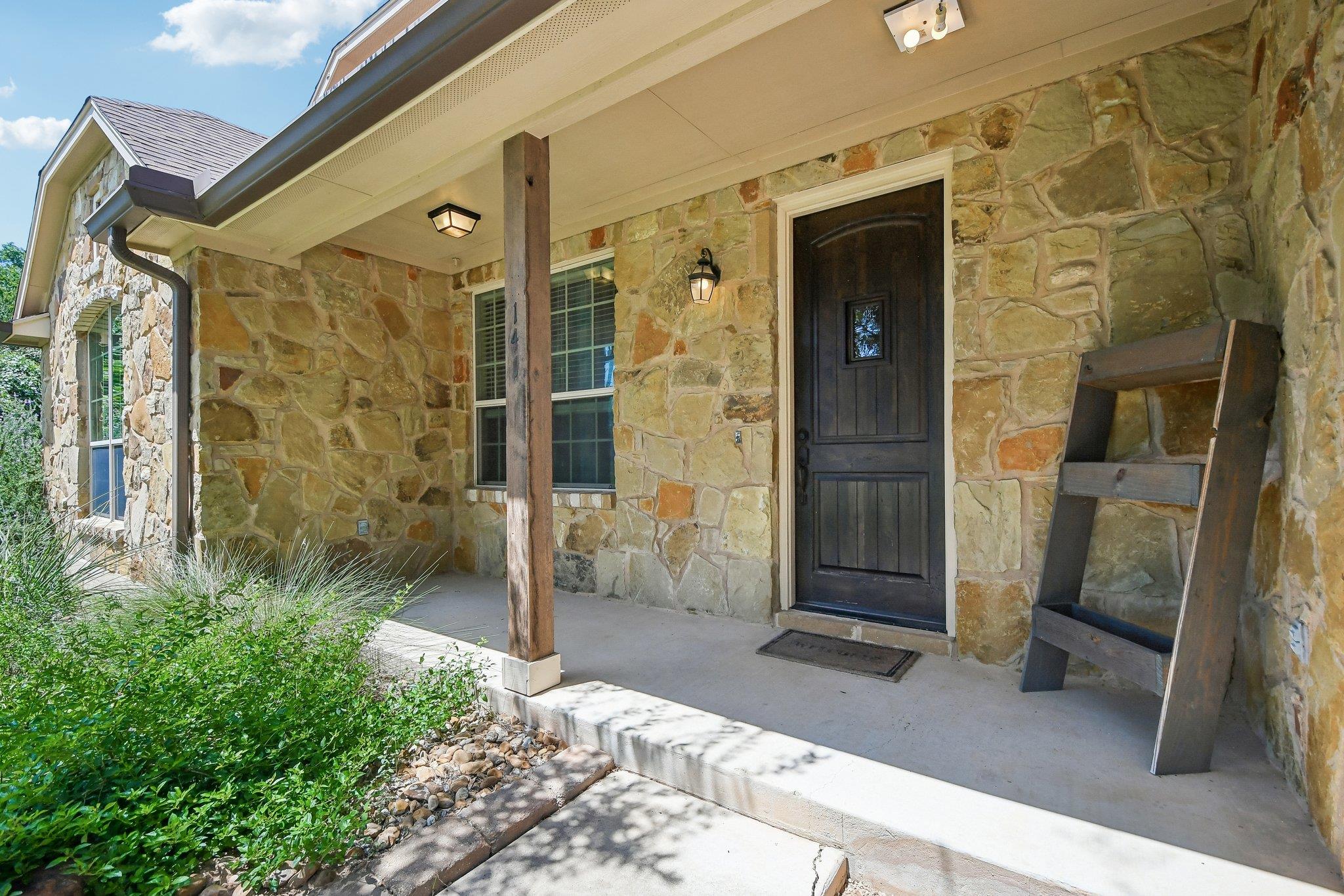 141  Upola Ct, photo 4