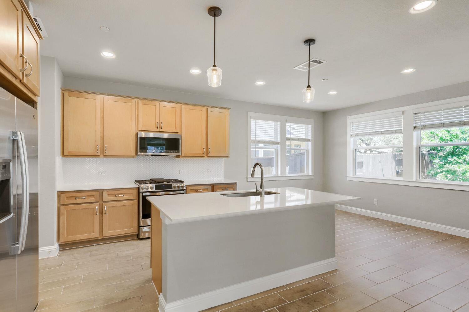 2605  Sam Bass Rd  #3, photo 6