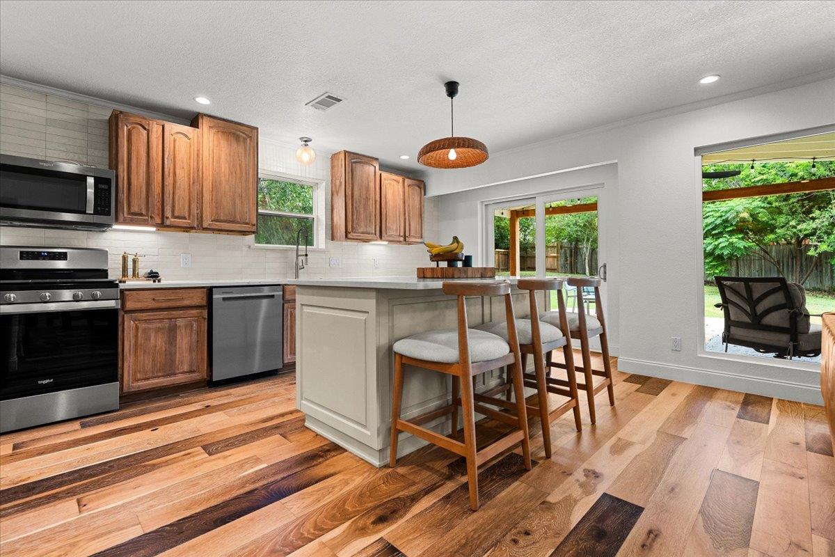 2802  Leeds Cv, photo 8