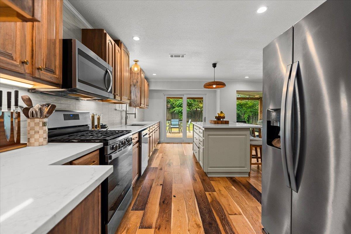 2802  Leeds Cv, photo 10
