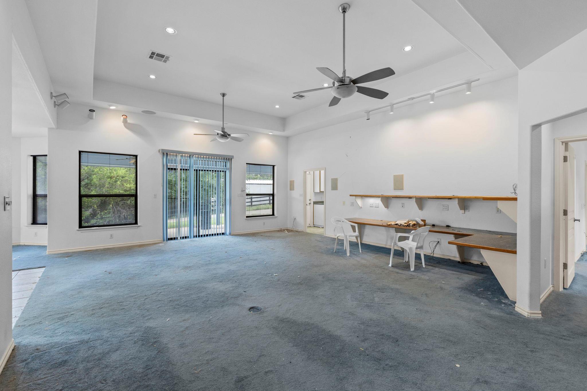 313  Lagoon Loop, photo 7