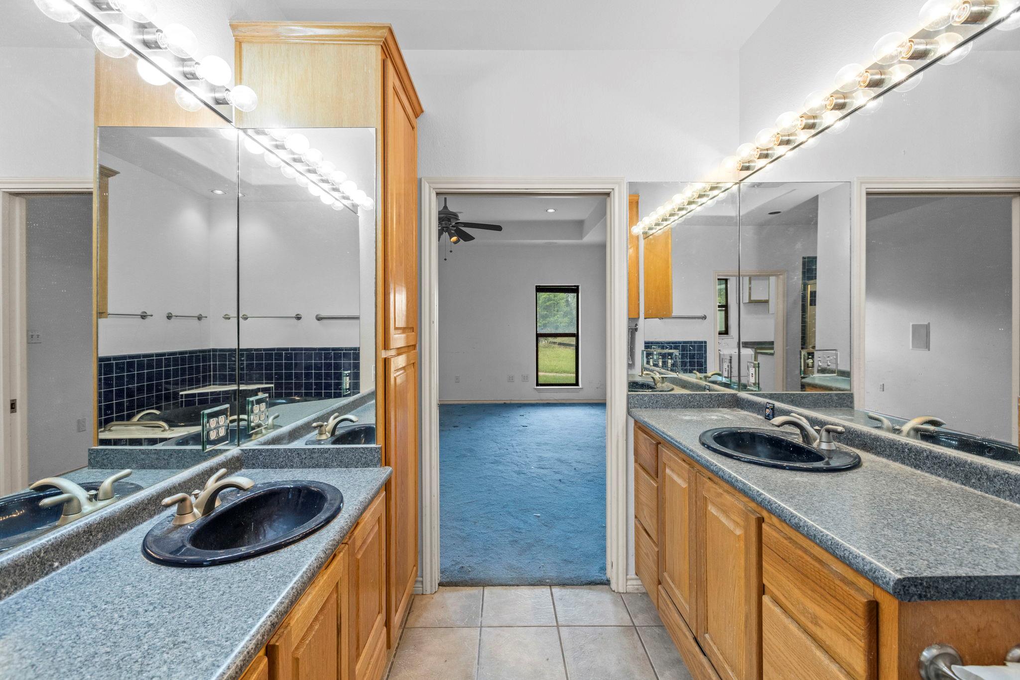 313  Lagoon Loop, photo 10