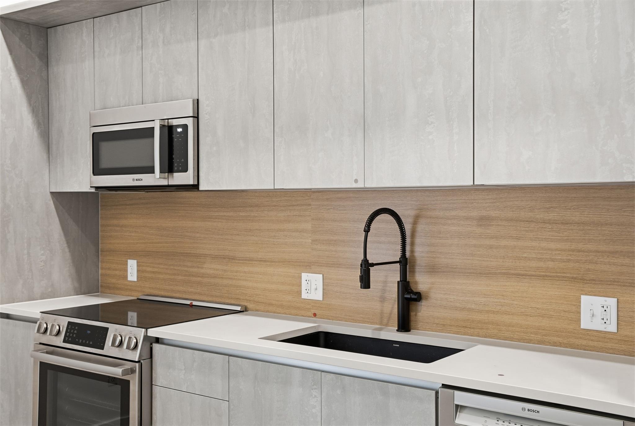 4315 S Congress Ave  #105, photo 7