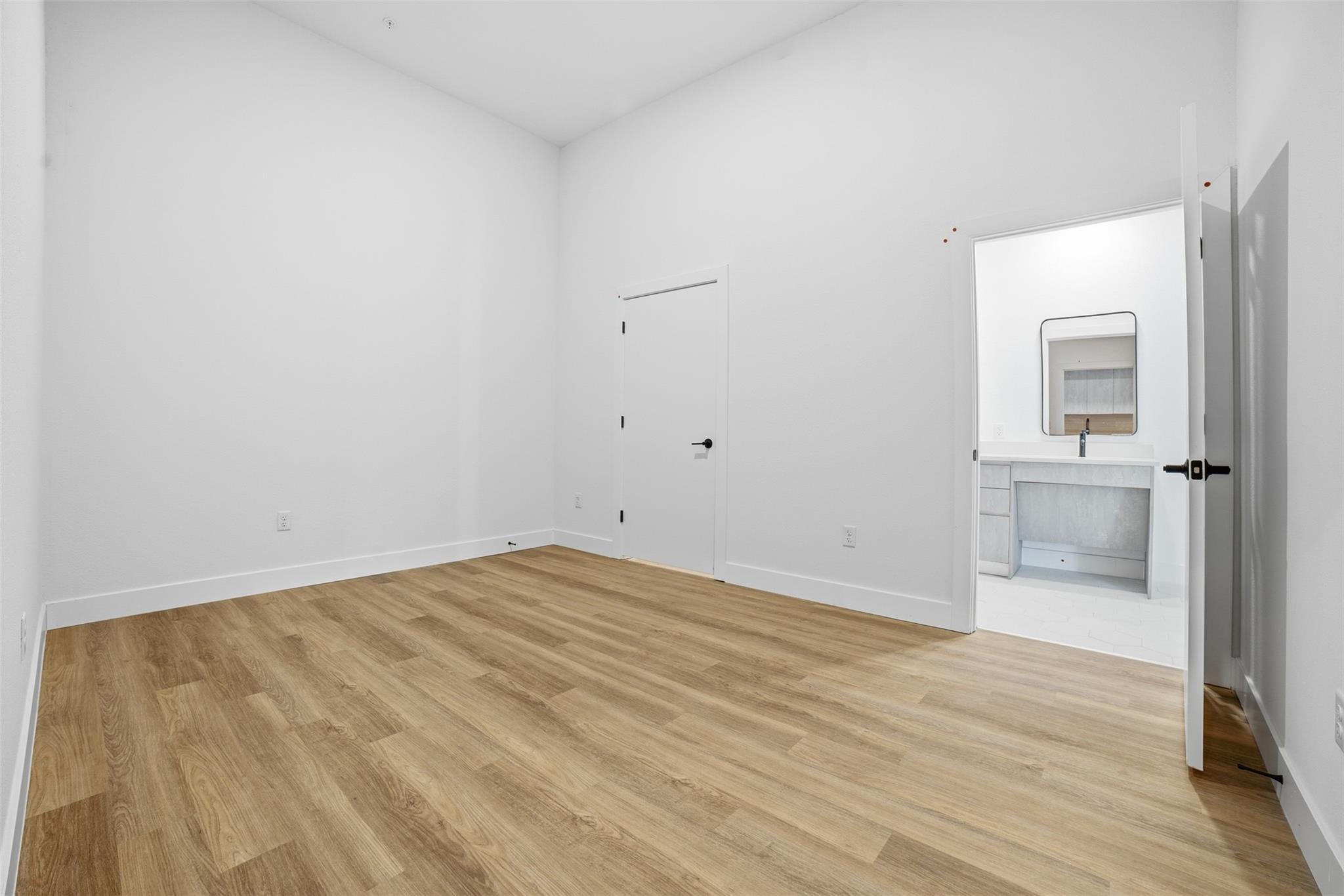 4315 S Congress Ave  #105, photo 9
