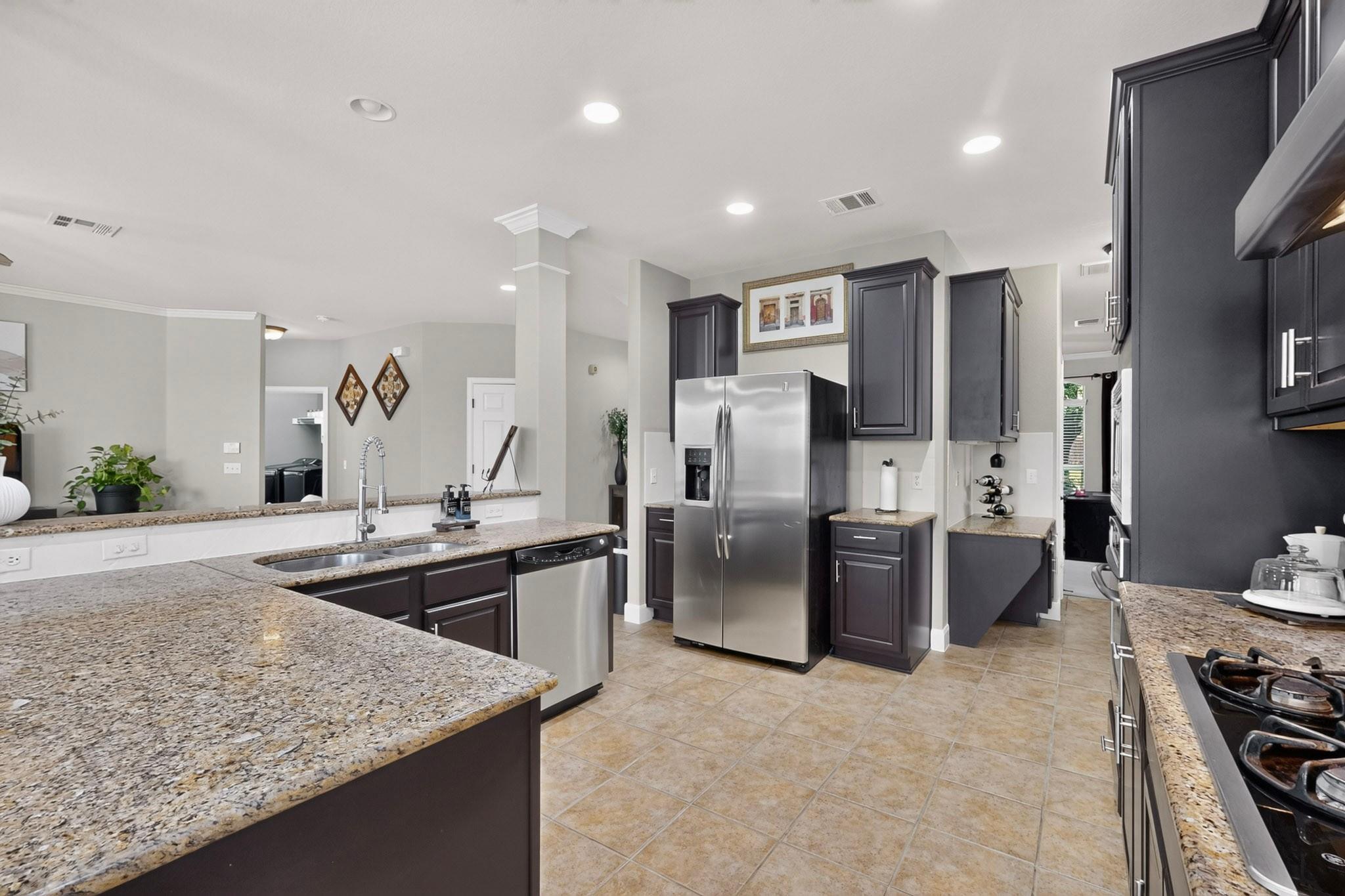 2544  Salorn Way, photo 12