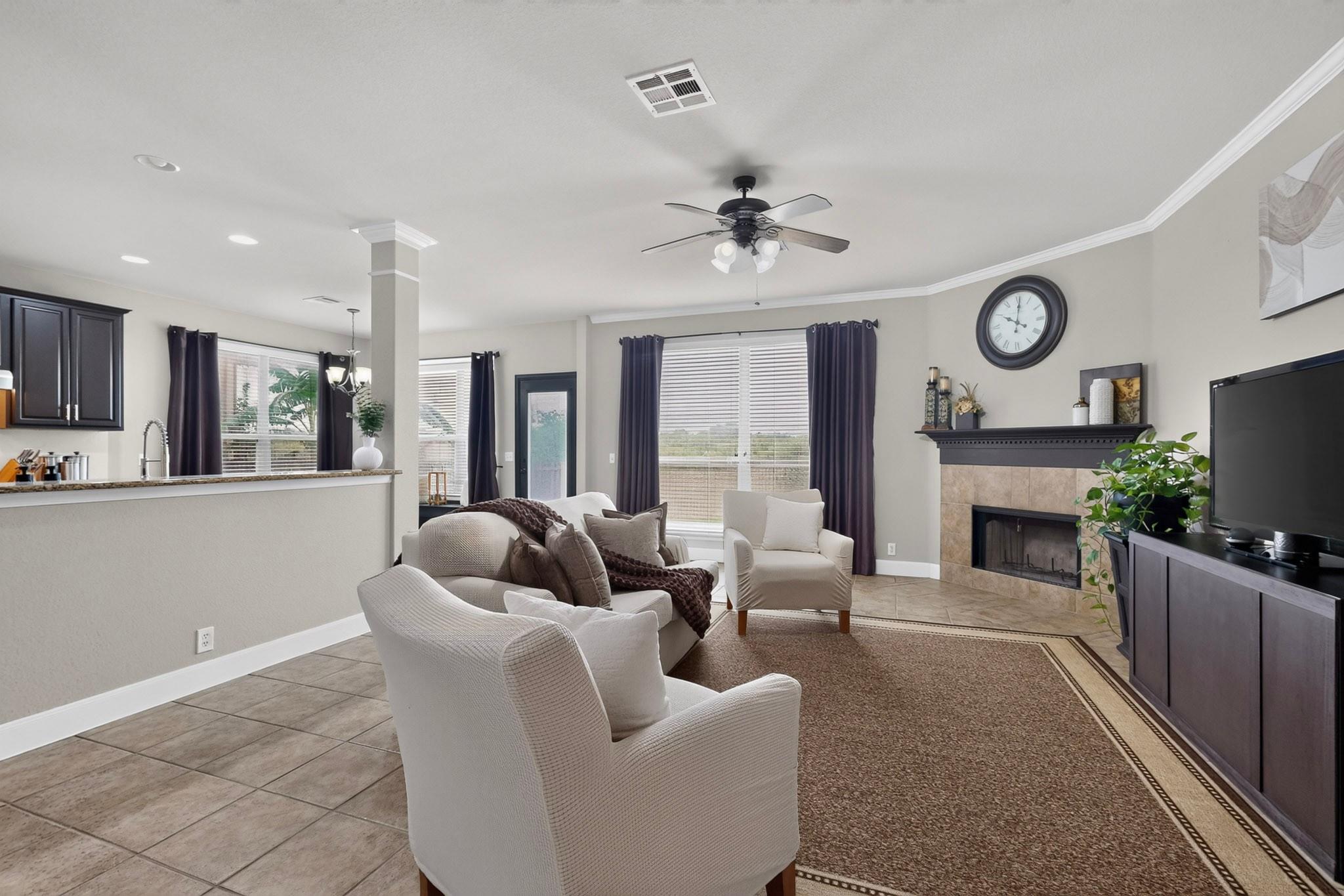 2544  Salorn Way, photo 6