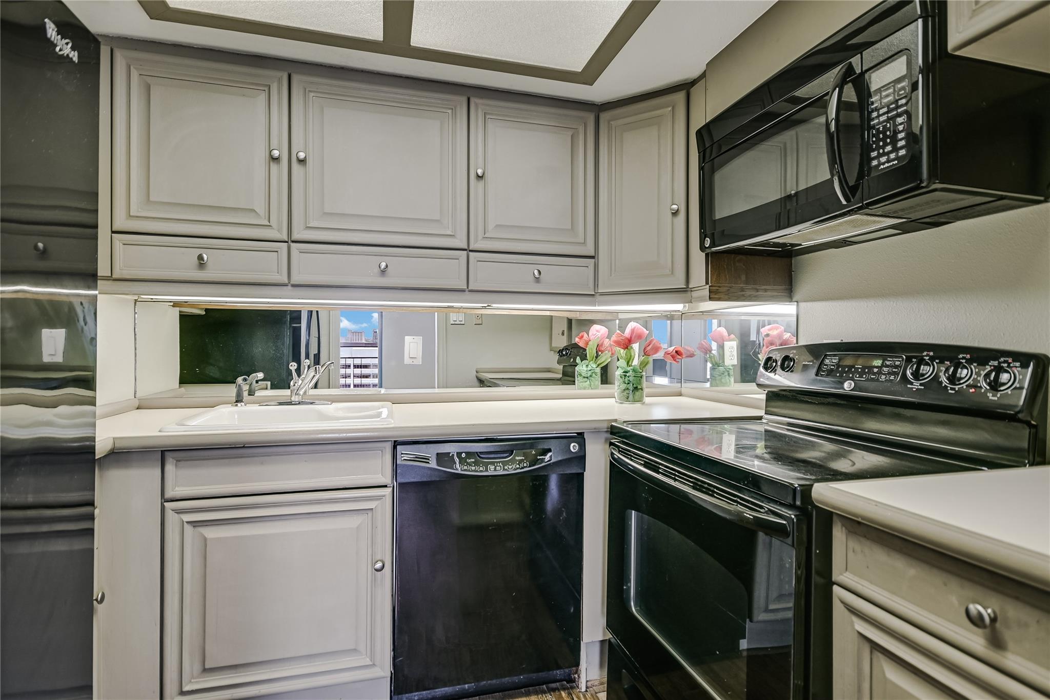 1122  Colorado St  #1902, photo 6