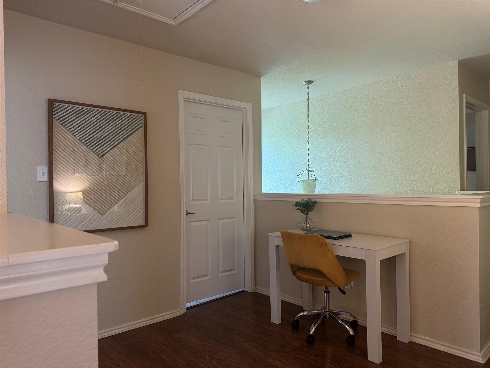 2107  Charlotte Estates Dr, photo 11