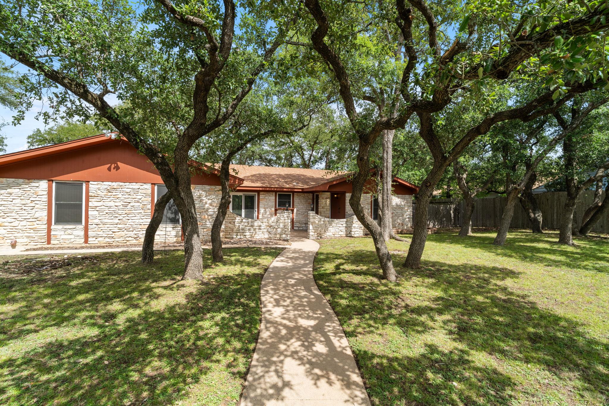 4120  Granada Dr, photo 2