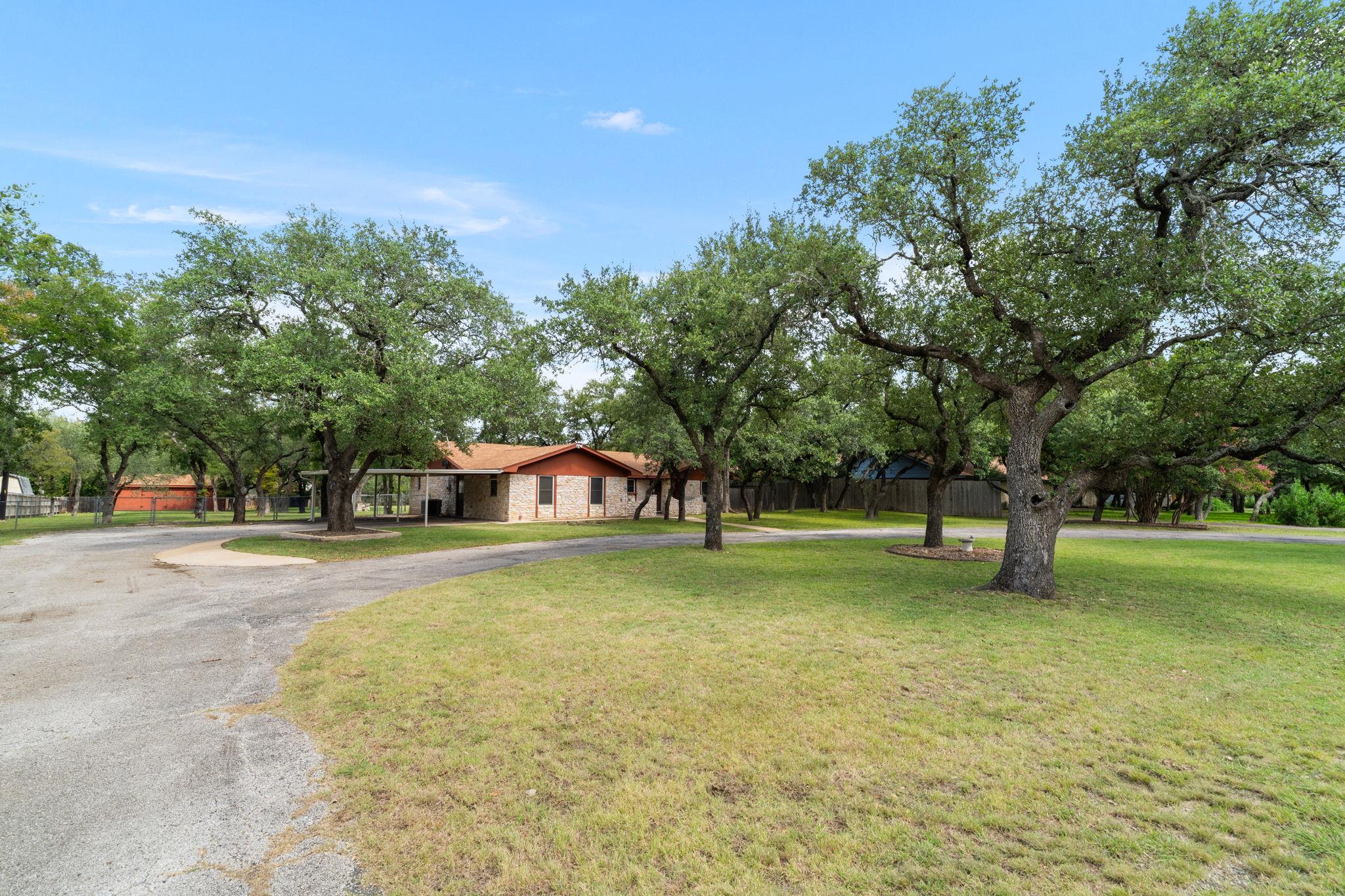 4120  Granada Dr, photo 3