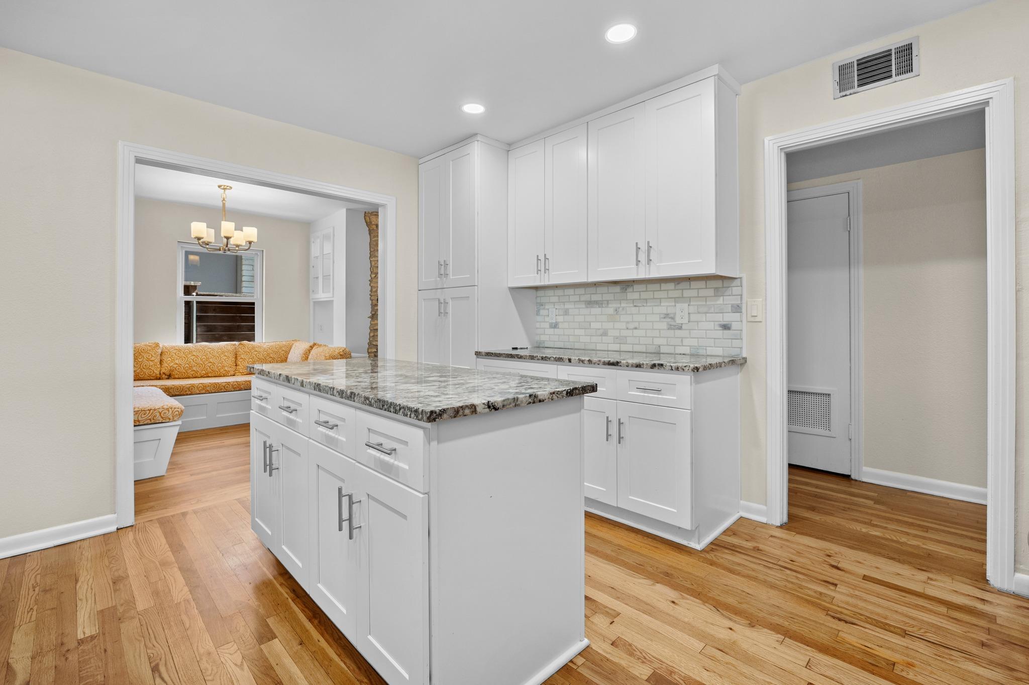 5014 W Frances Pl, photo 10