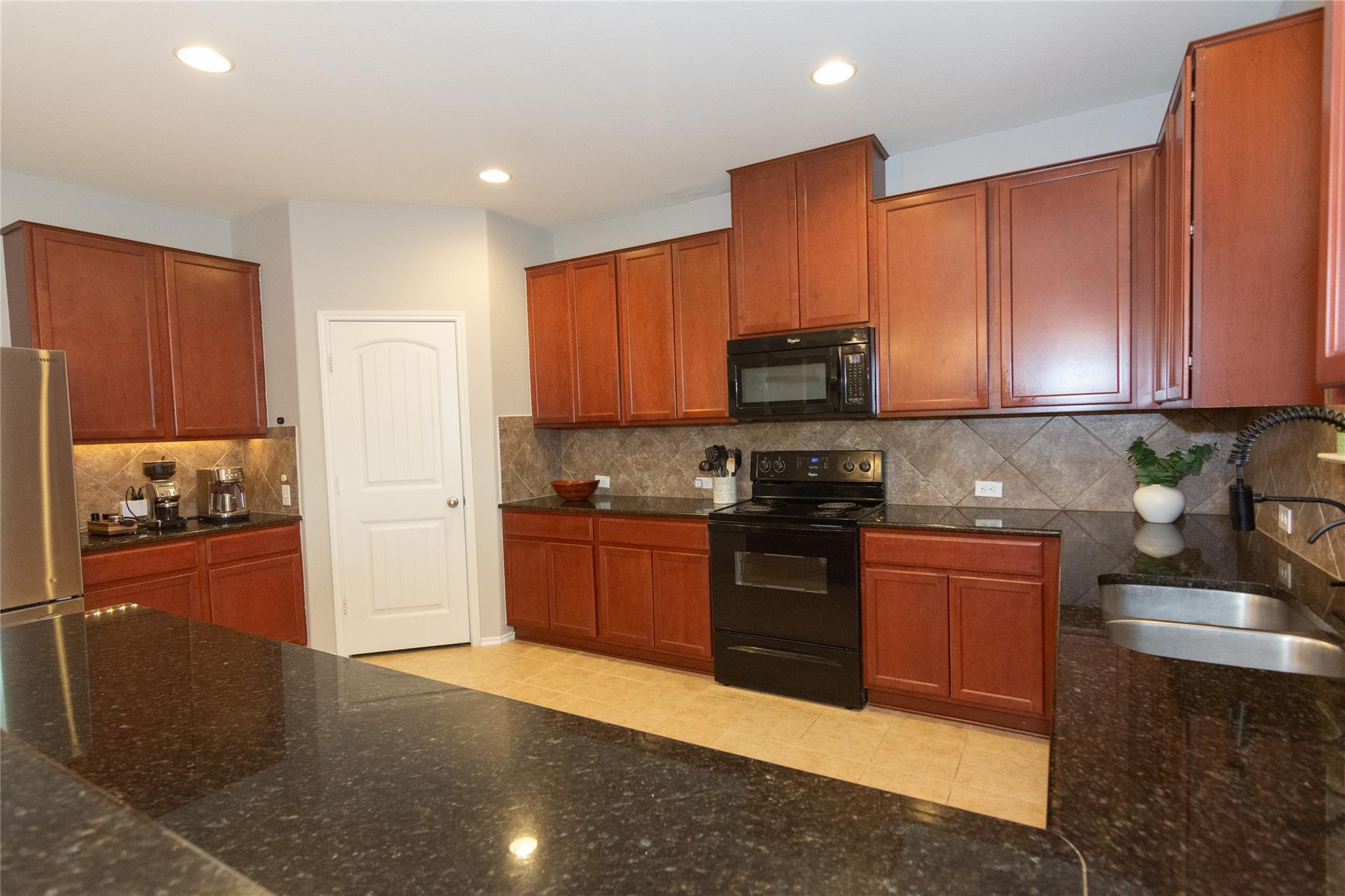 306  Grand Junction Trl, photo 12