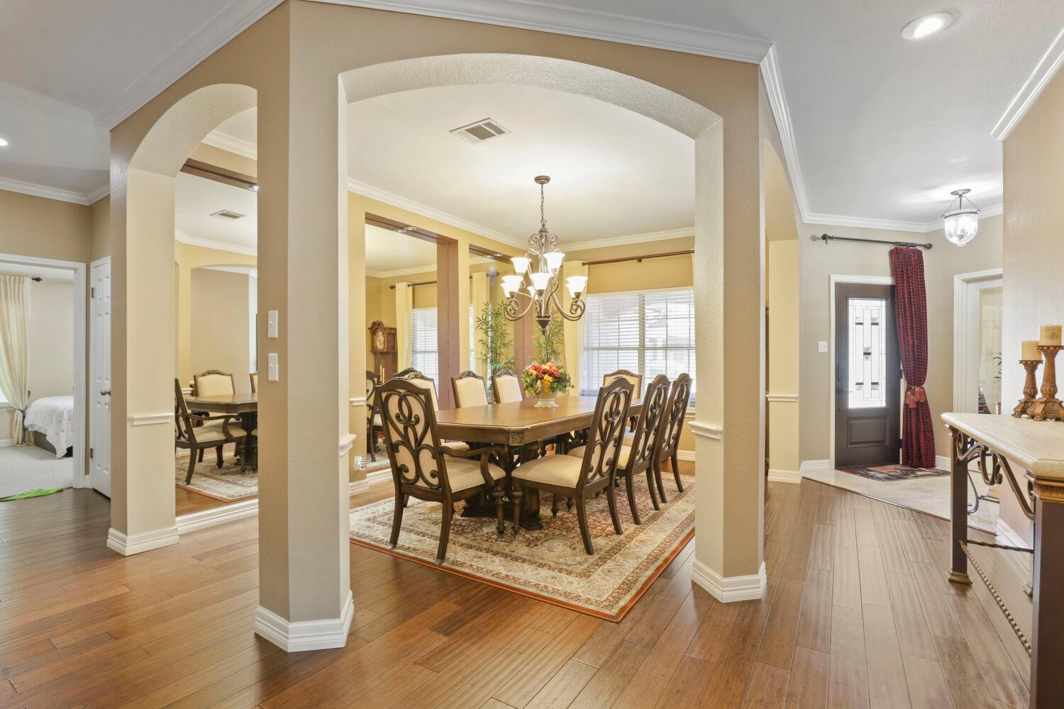 1810  Warwick Cv, photo 11
